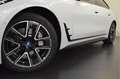 BMW i4 eDrive35 M Sport 70 kWh / Schuif-kanteldak / Activ Bianco - thumbnail 2