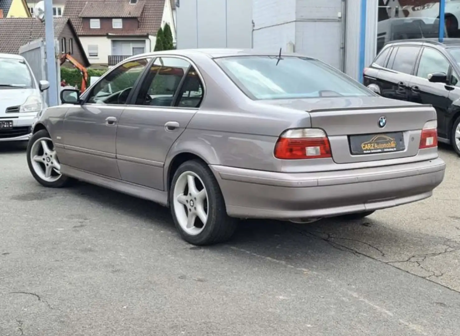 BMW 525 525i Aut. Voll Ausstattung - 2