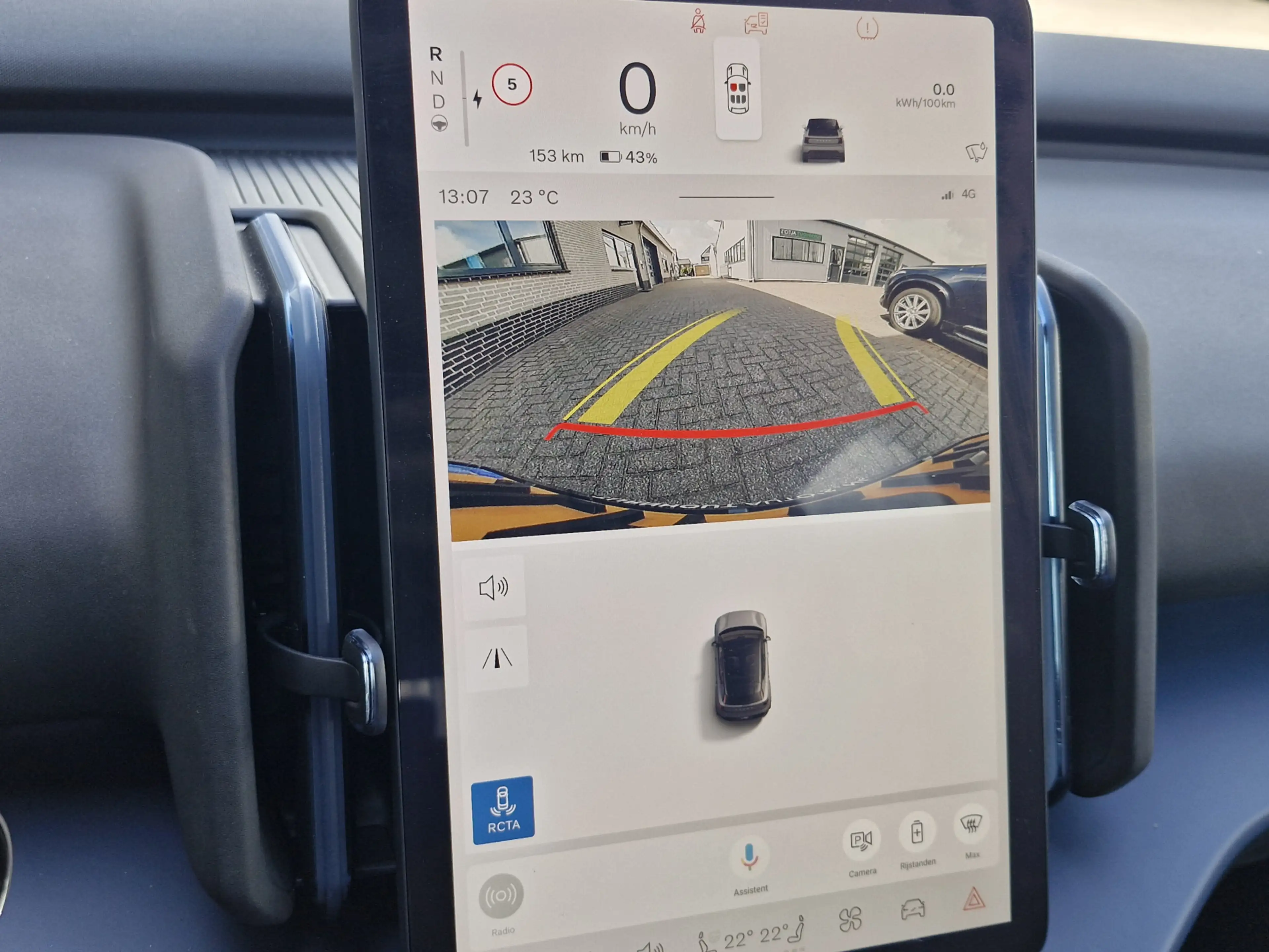 Volvo EX30 Single Motor Extended Range Plus 69 kWh | Warmte p — photo 9