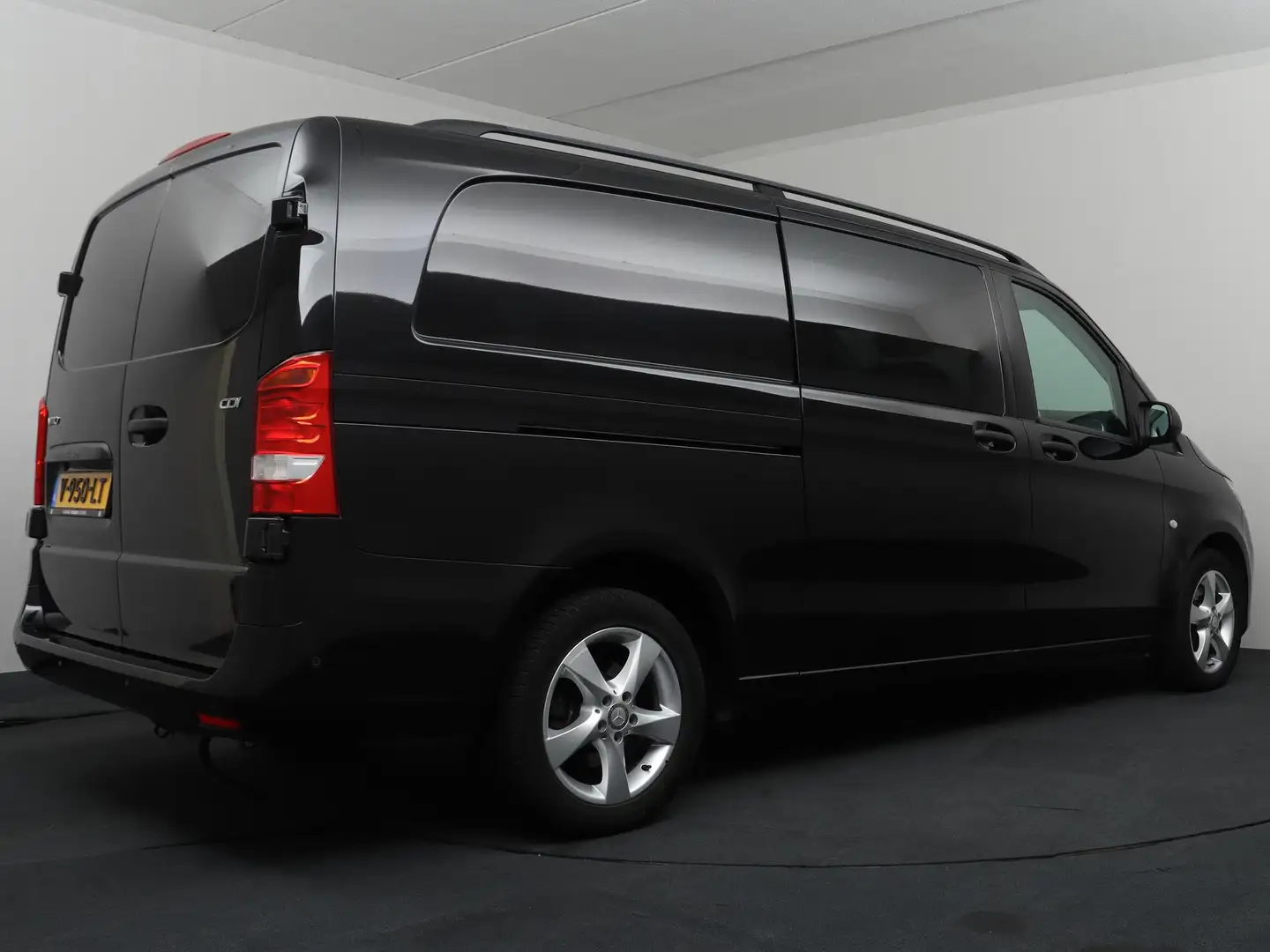 Mercedes-Benz Vito 119 CDI Extra Lang DC Comfort | 5 Pers! | LED | Al Zwart - 2