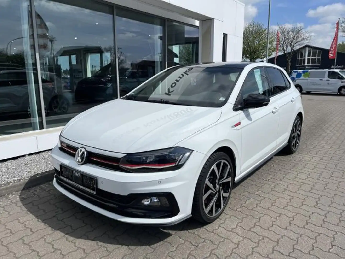 Volkswagen Polo 2.0 TSI OPF GTI  DSG Navi keyless RFK, APP 18 Weiß - 2