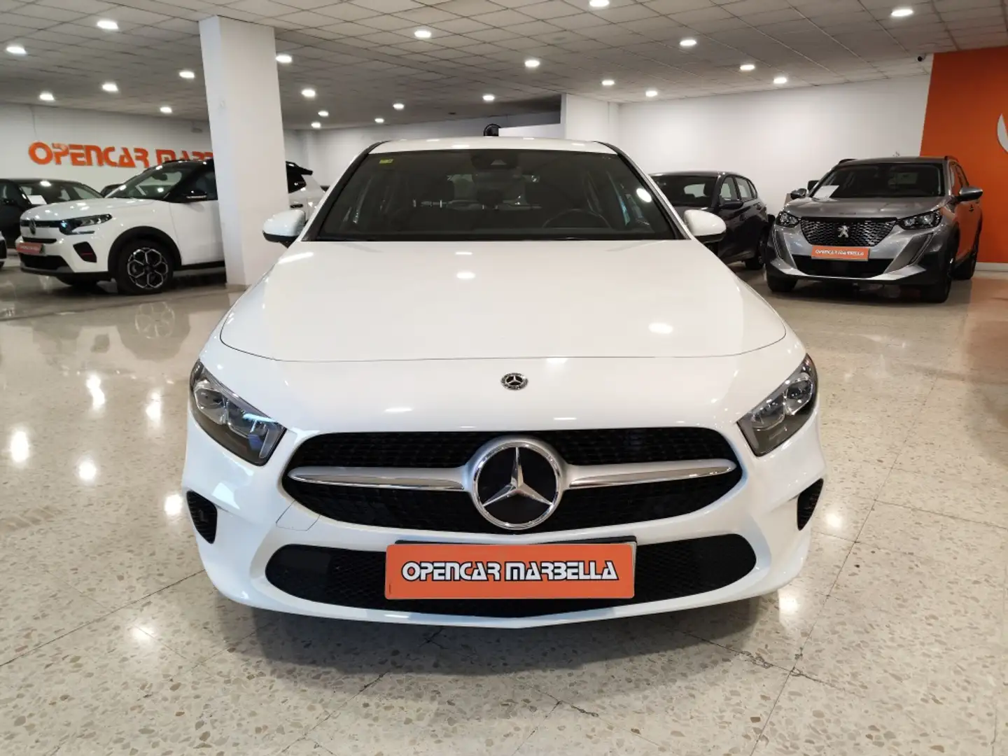 Mercedes-Benz A 180 180d 7G-DCT Blanco - 2