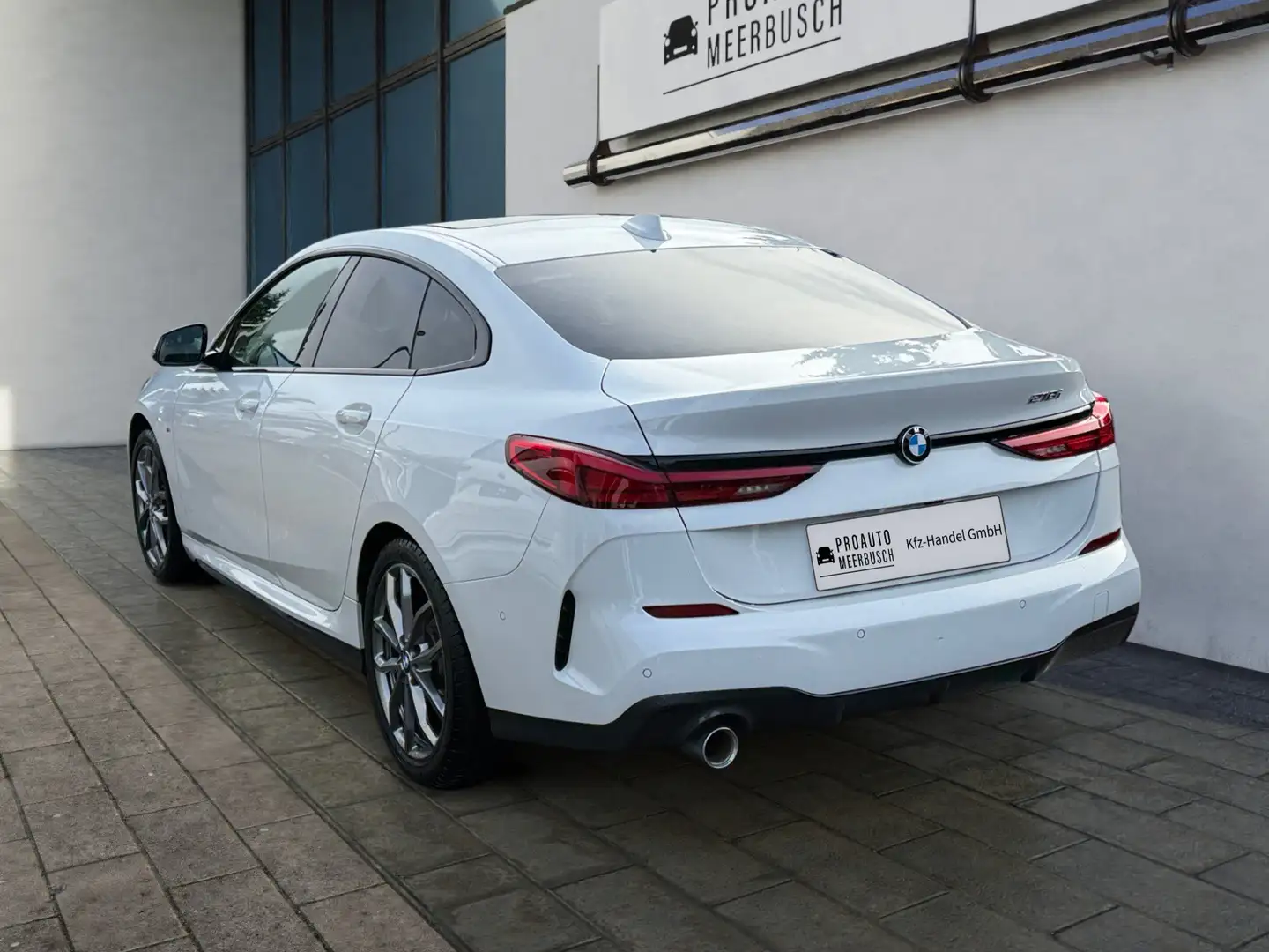 BMW 218 i Gran Coupe M Sport ACC/ADAPTLED/KAMERA/APPLE Weiß - 2