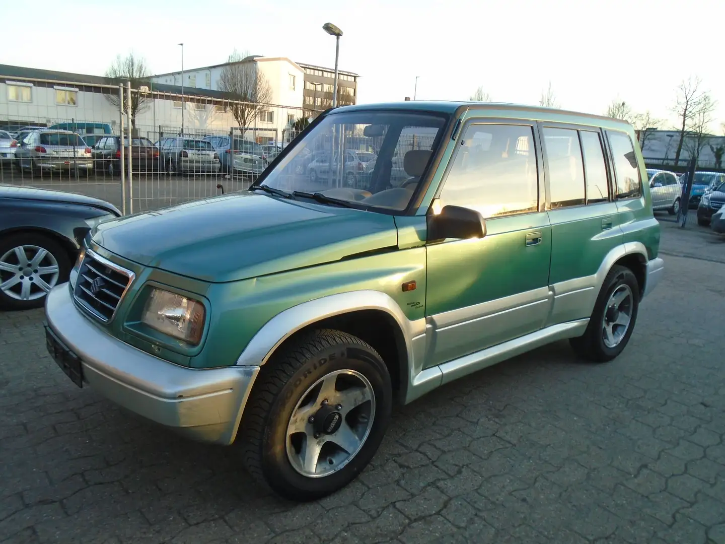 Suzuki Vitara Vitara V6 Klima Grün - 2