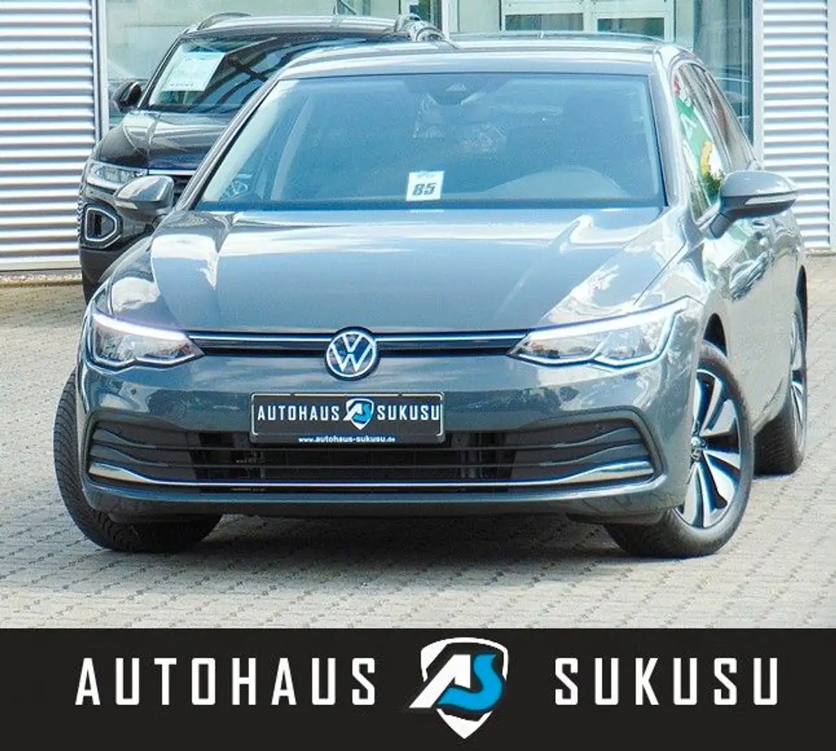 Volkswagen Golf VIII 1.5 TSI Move Grau - 1