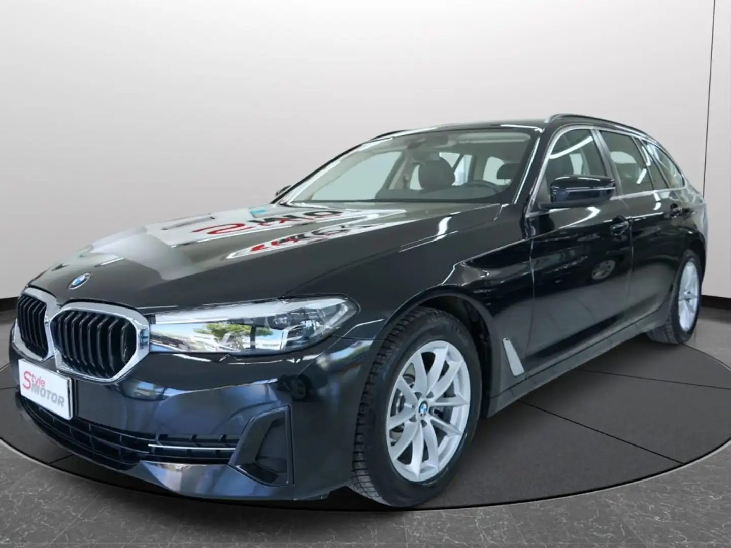 BMW 520 d MHEV Touring Business Advantage Certificata ITA Nero - 2