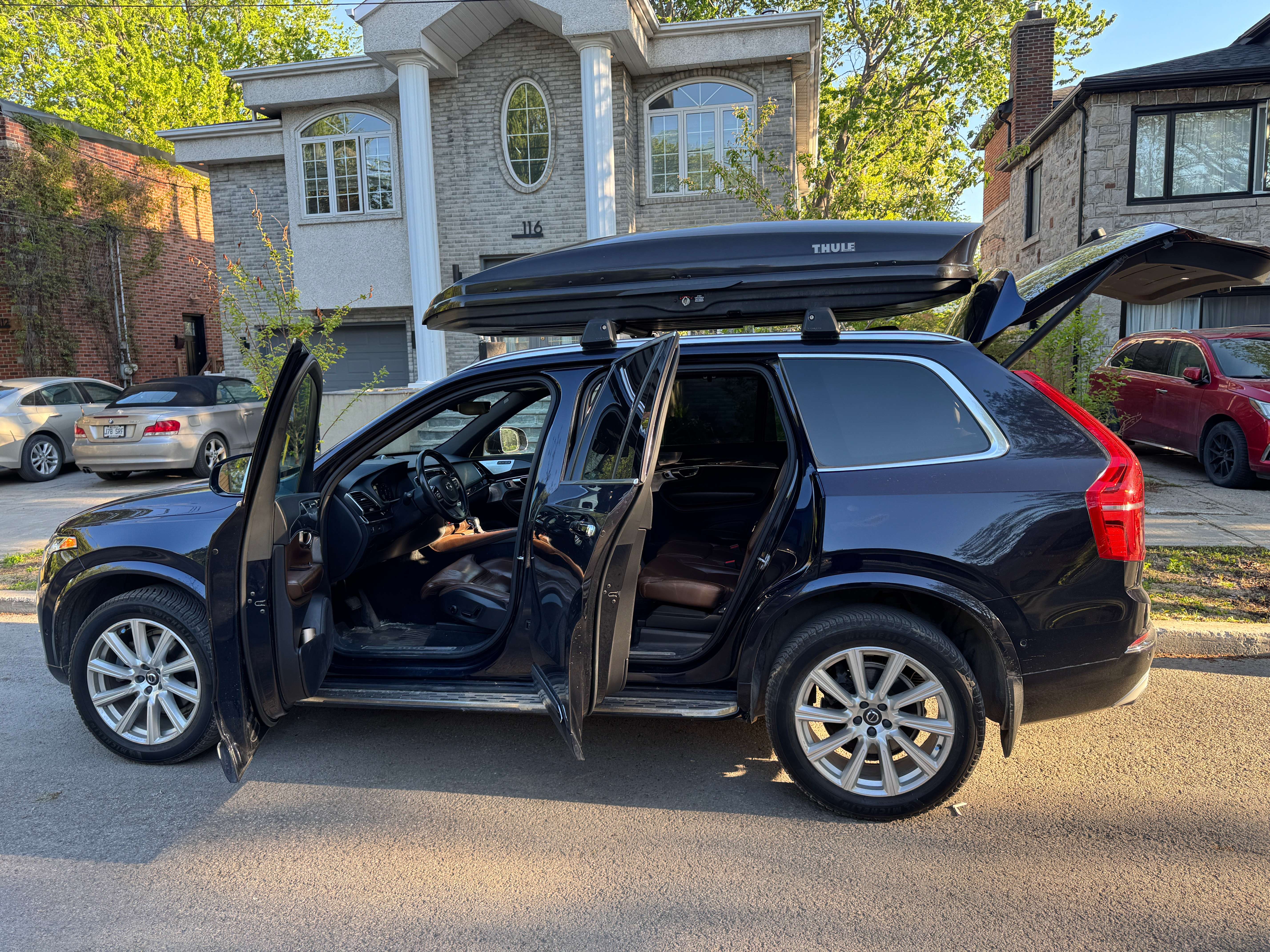 2019 Volvo XC90 Inscription / Fully Loaded / Massage Seats / A1 alt 4