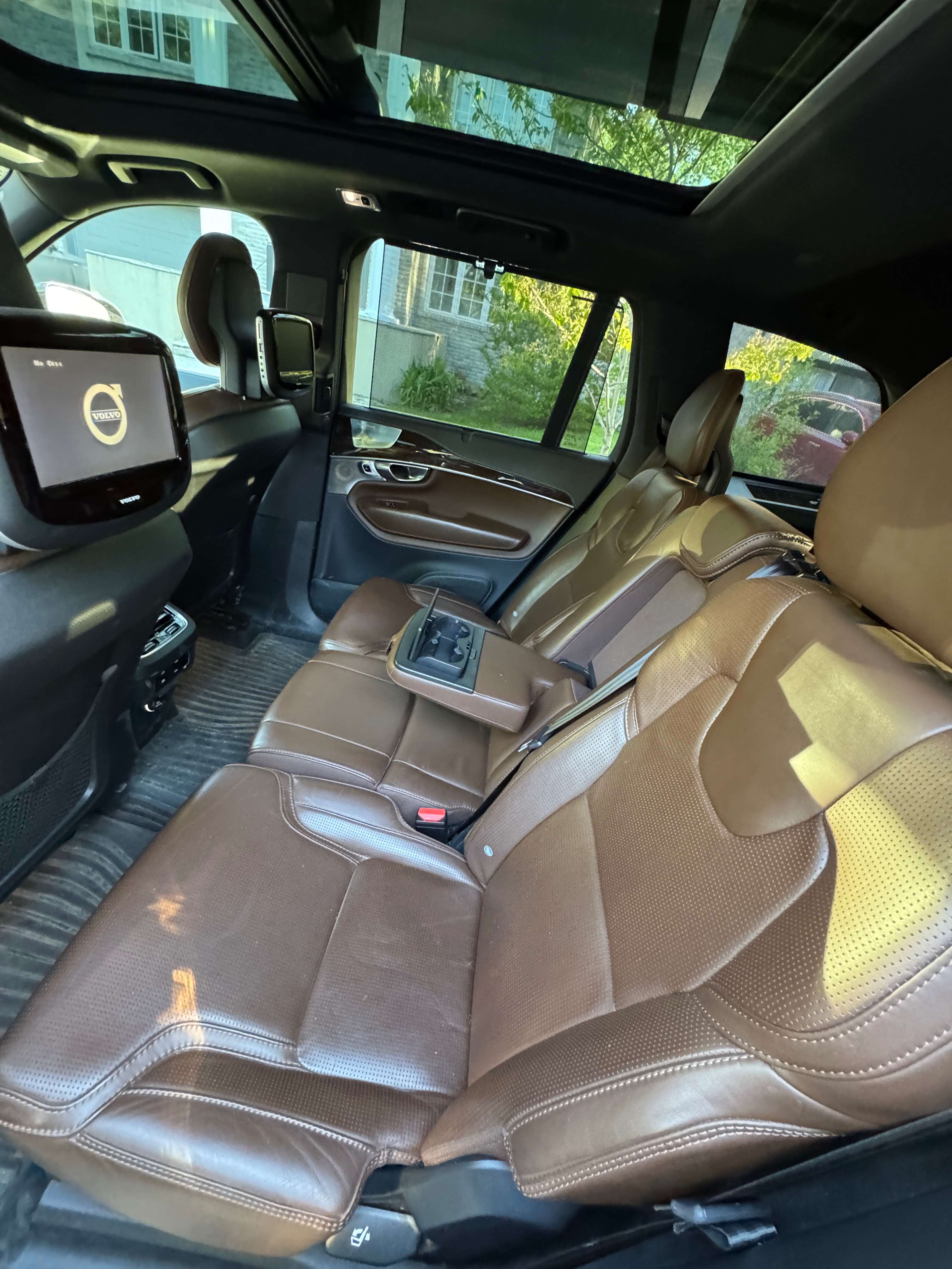 2019 Volvo XC90 Inscription / Fully Loaded / Massage Seats / A1 thumb 16