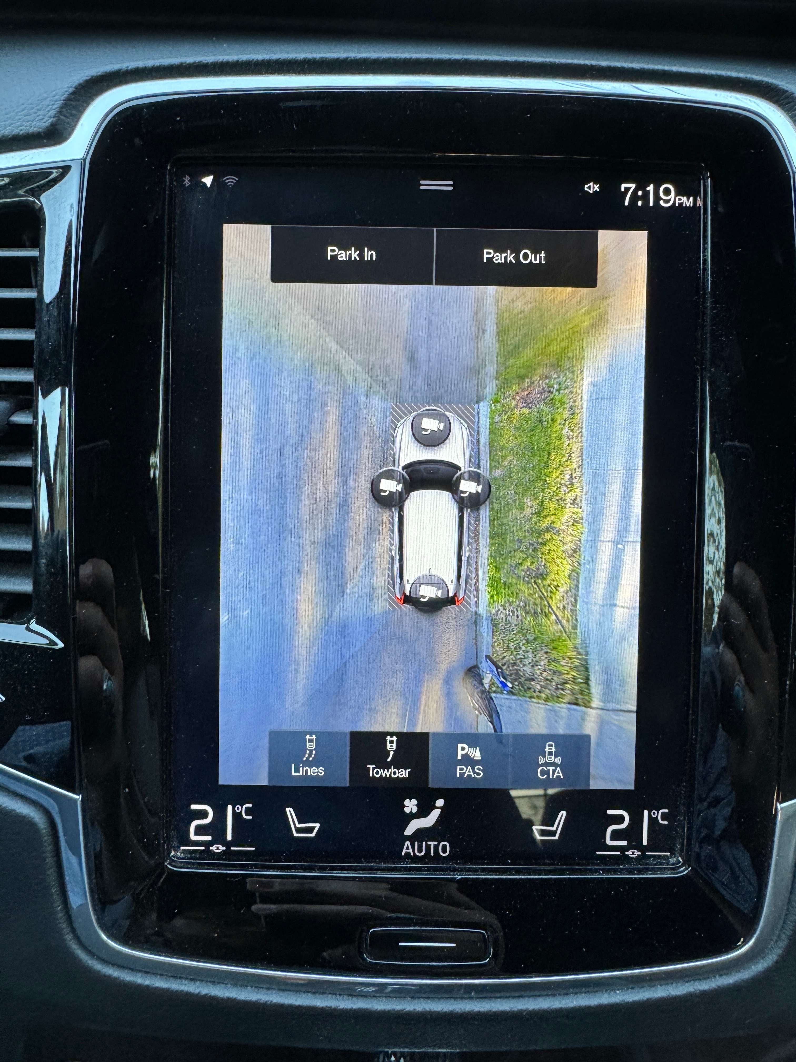 2019 Volvo XC90 Inscription / Fully Loaded / Massage Seats / A1 thumb 35