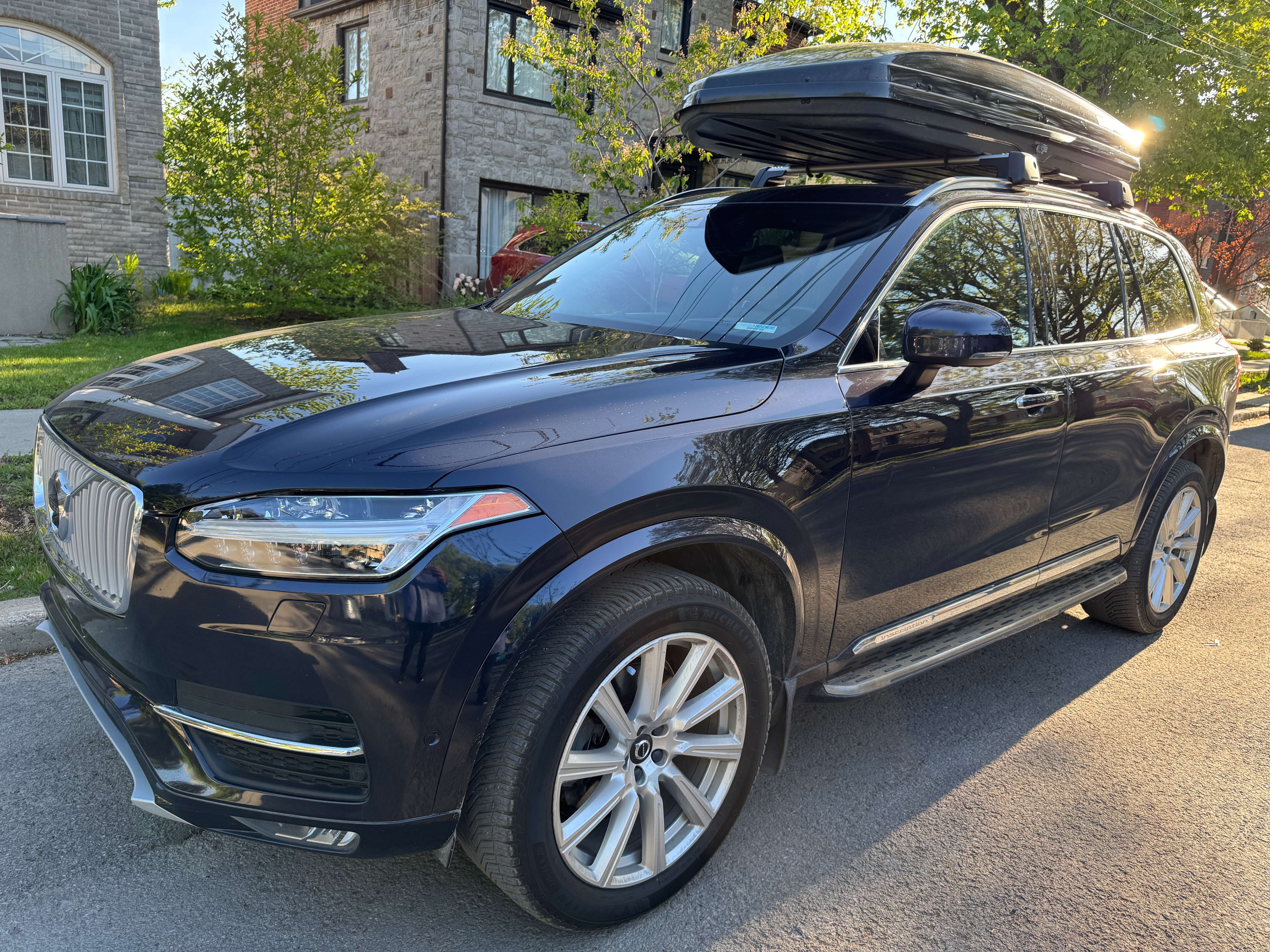 2019 Volvo XC90 Inscription / Fully Loaded / Massage Seats / A1 alt 3