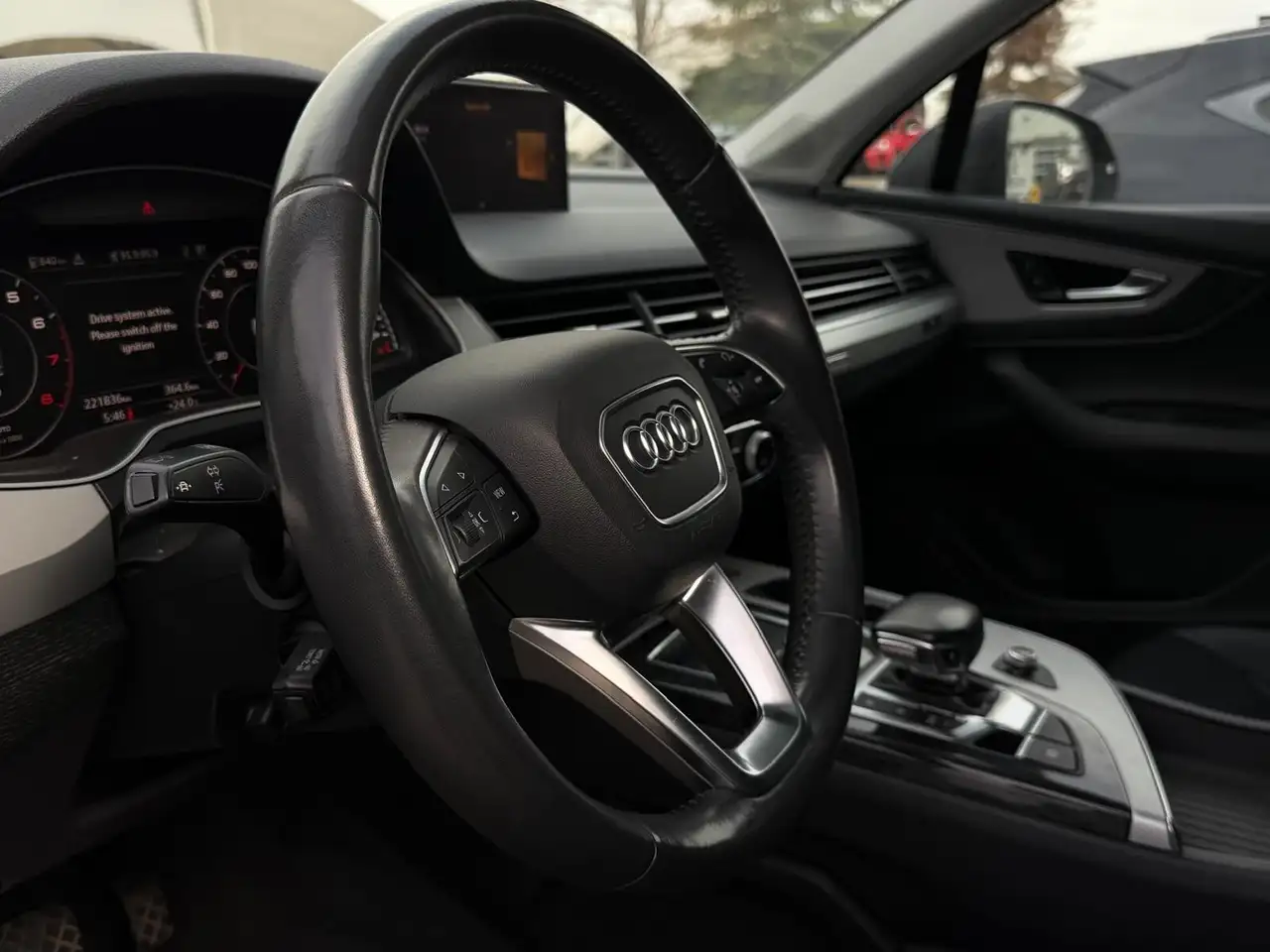 Audi Q7 снимка Audi Q7