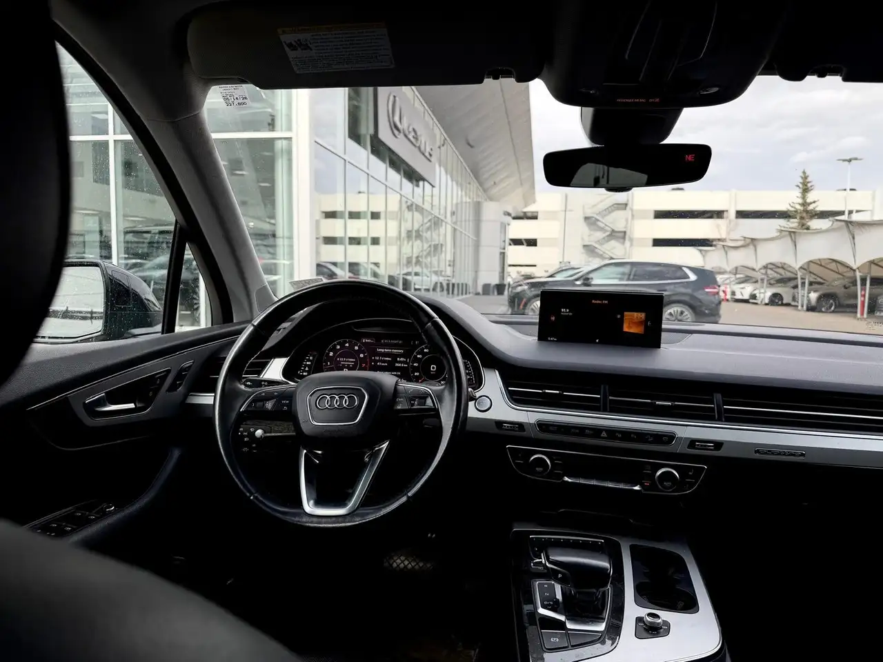Audi Q7 снимка Audi Q7