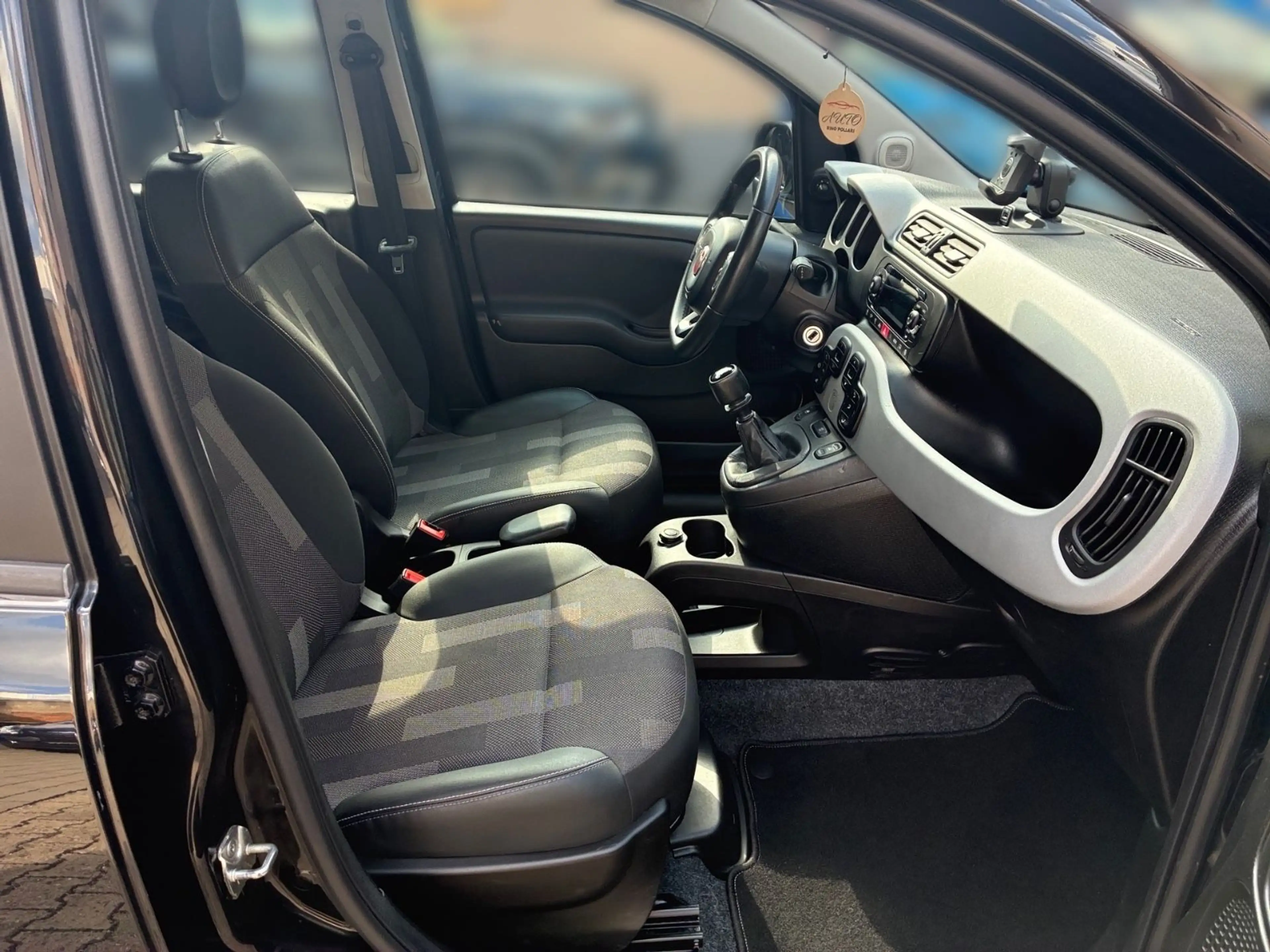 Fiat Panda City Cross 1.2 Klimaautomatik — photo 12