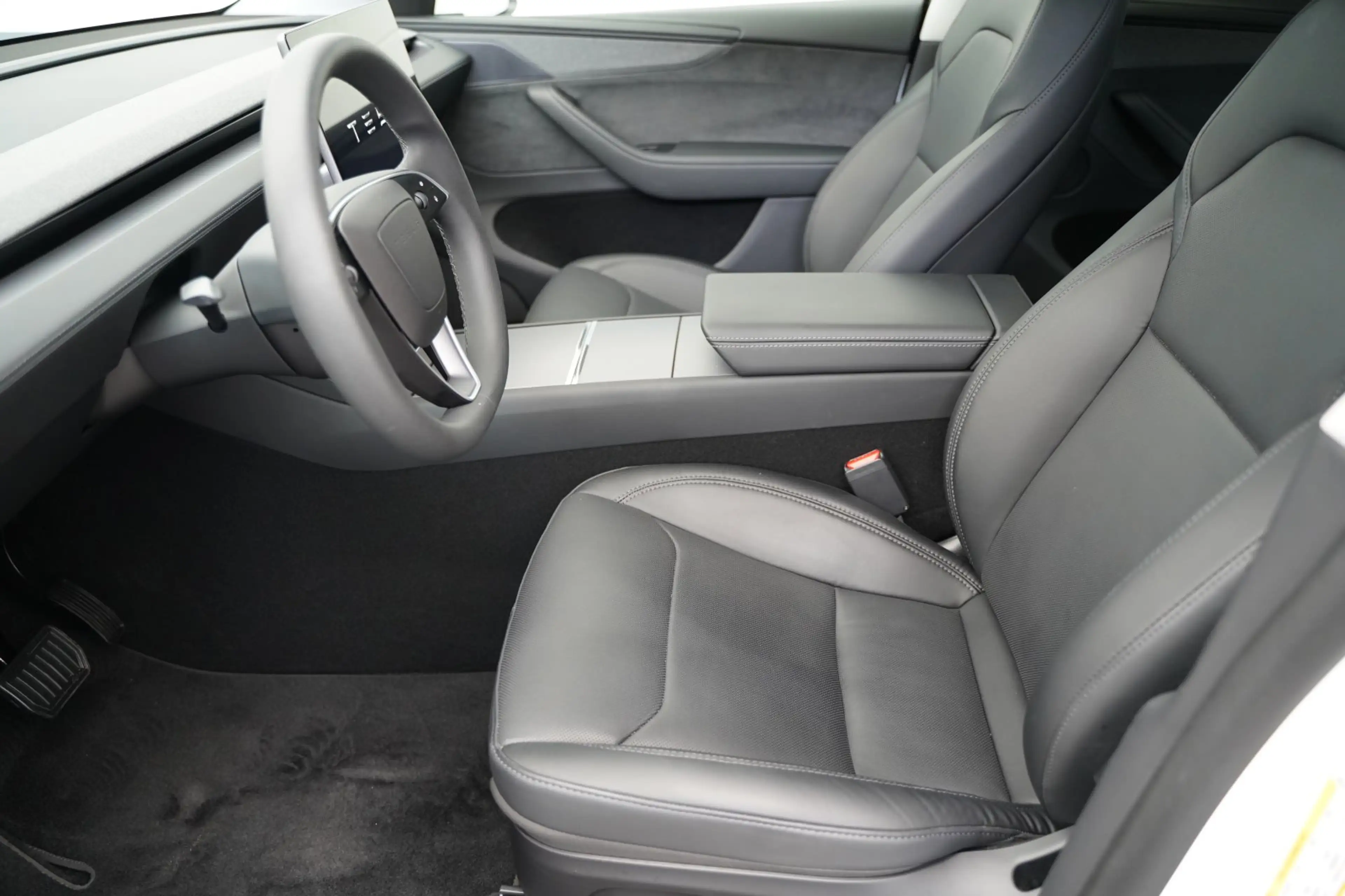Tesla Model Y Premium Long Range AWD 1.Hd. Unfallfrei — photo 10