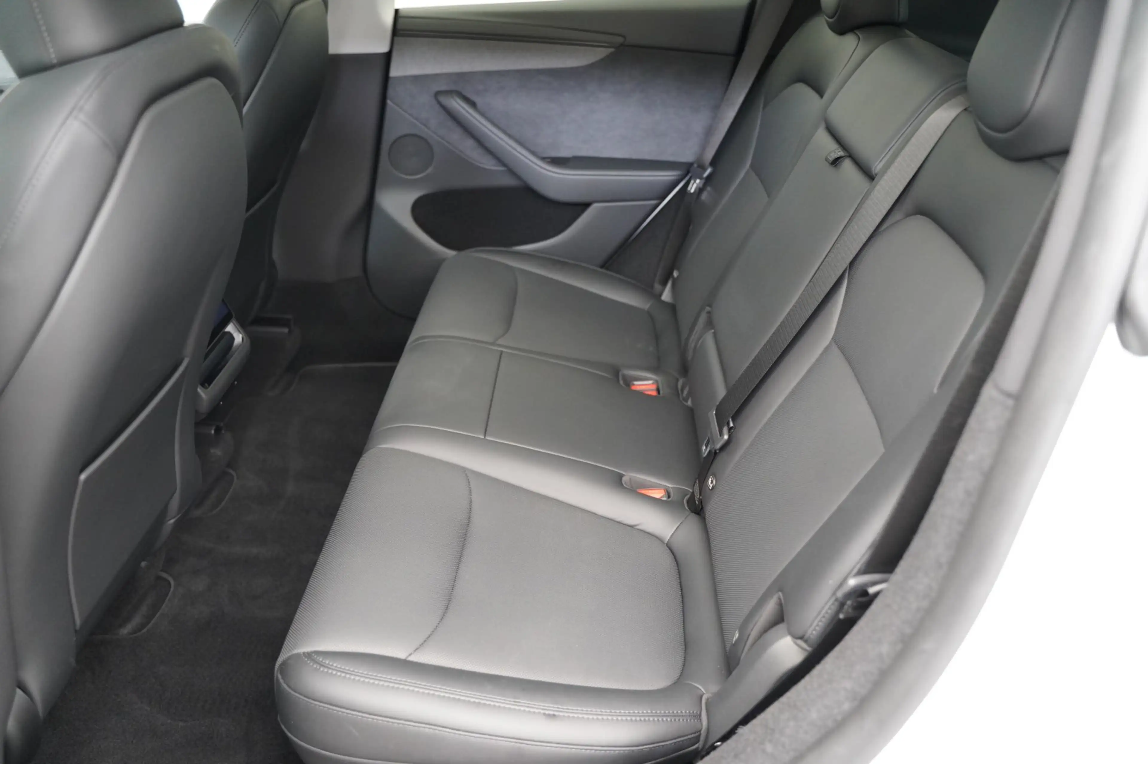 Tesla Model Y Premium Long Range AWD 1.Hd. Unfallfrei — photo 9