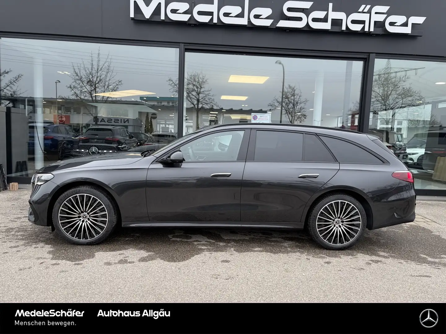 Mercedes-Benz E 450 E 450 d 4M T AMG Night Airm HuD StandHz AHK Pano Gris - 2