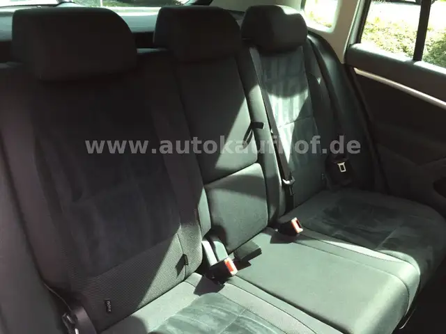 Volkswagen Tiguan view 10