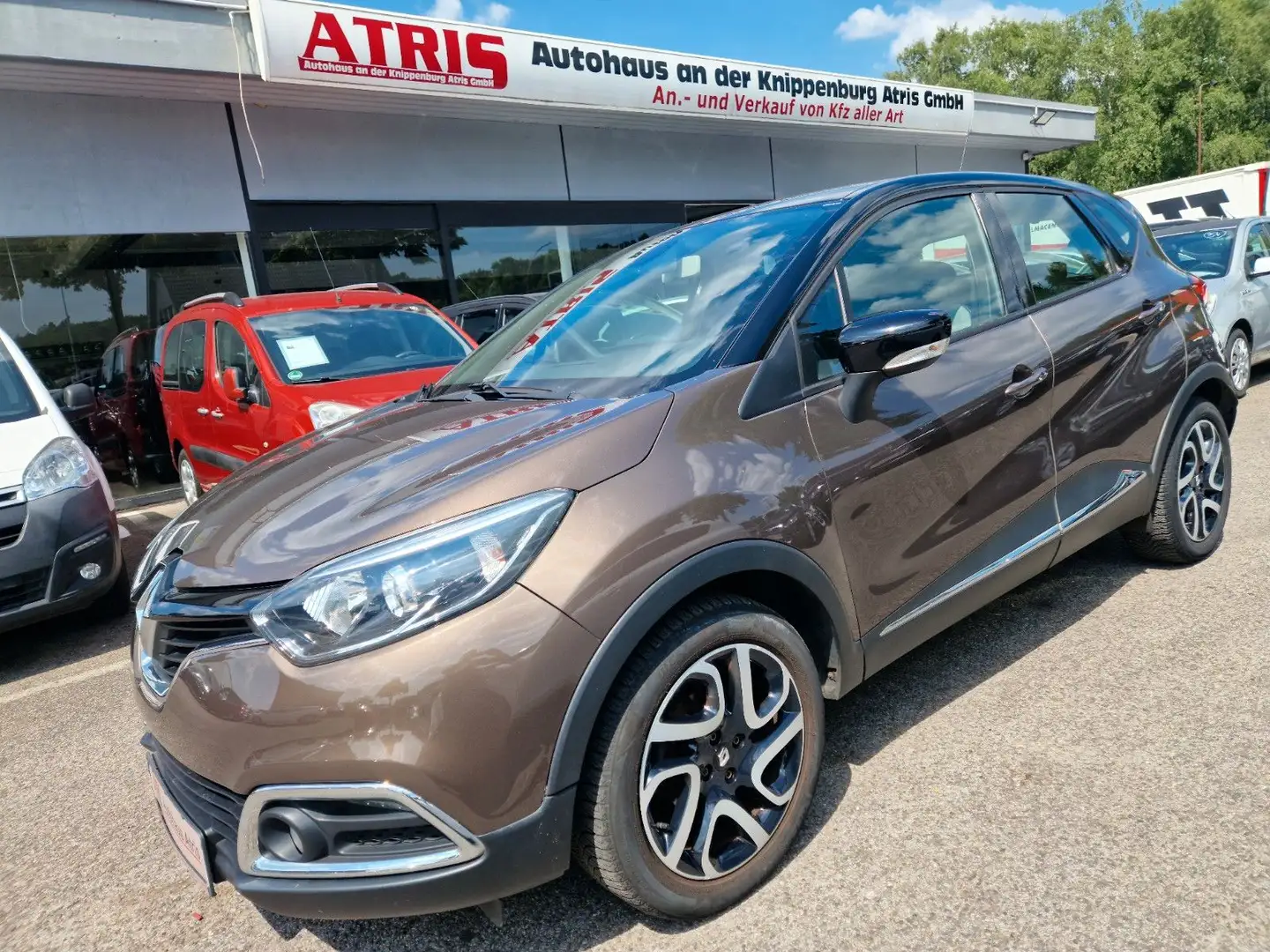 Renault Captur Luxe Noir - 2
