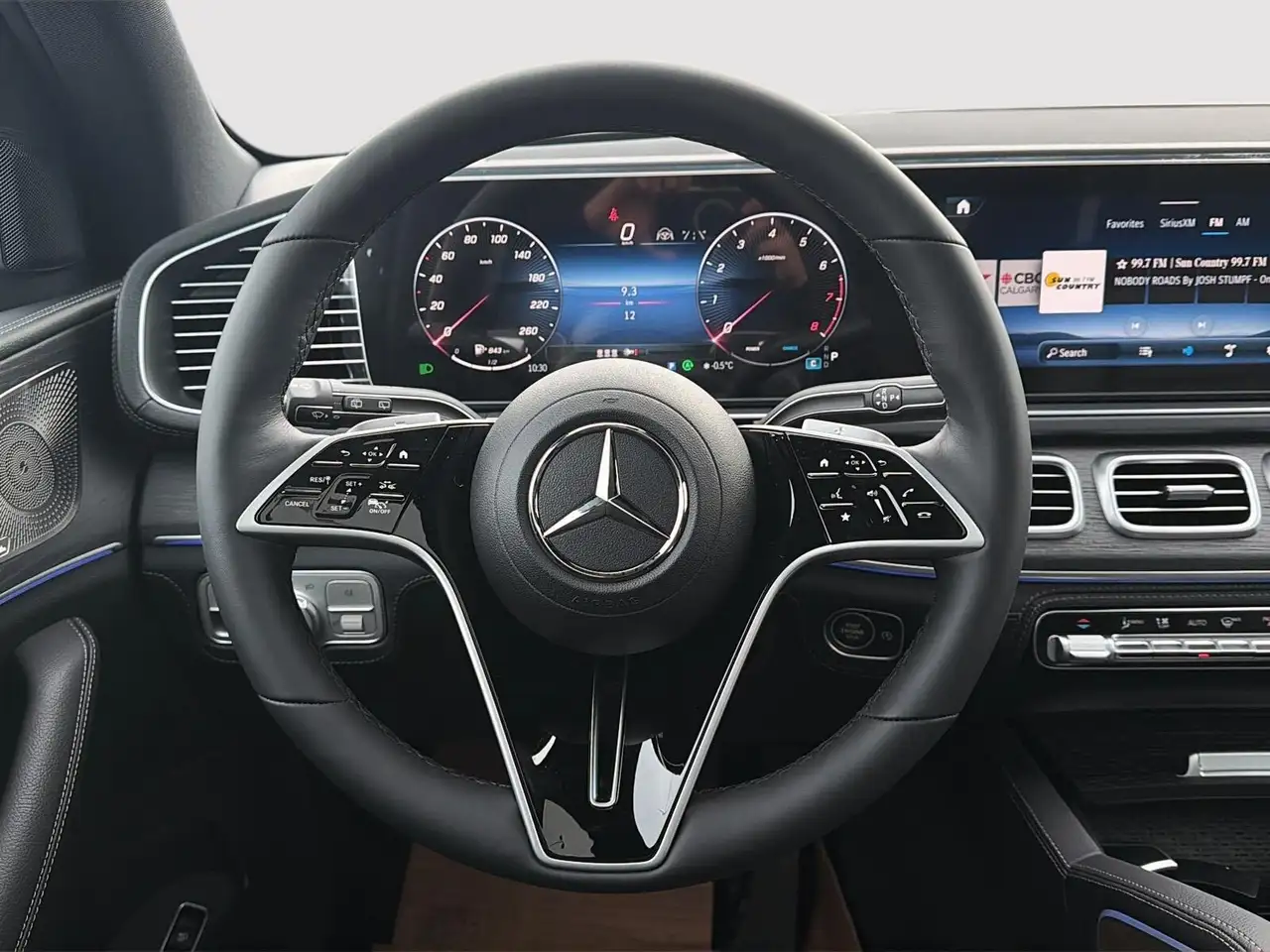 Mercedes-Benz GLE снимка Mercedes-Benz GLE