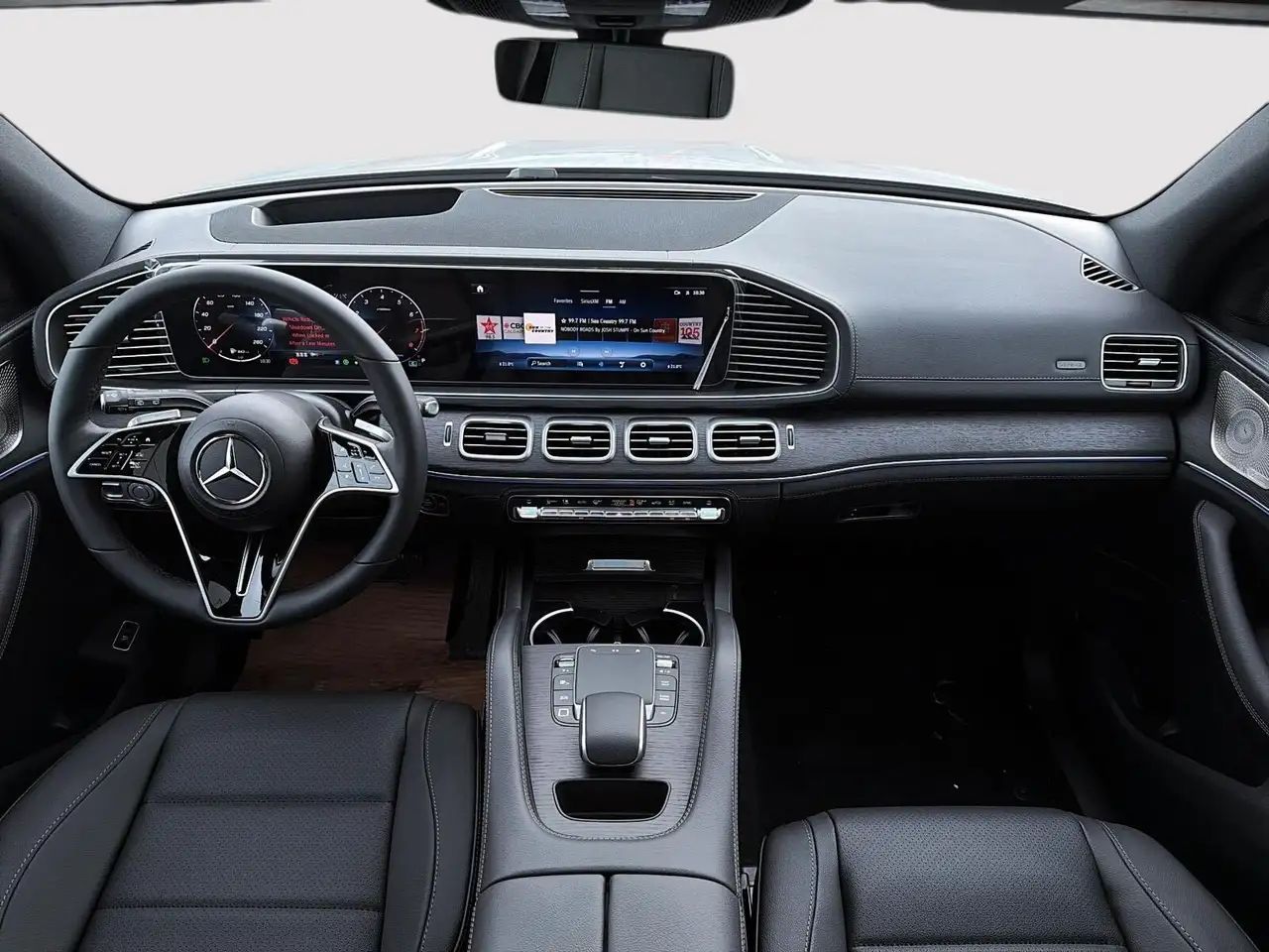Mercedes-Benz GLE снимка Mercedes-Benz GLE