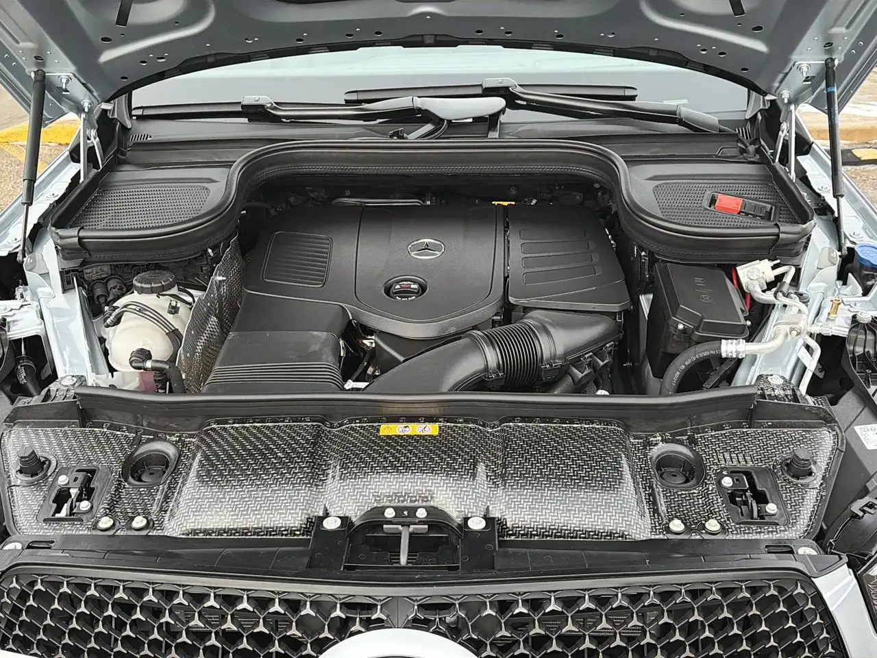 Mercedes-Benz GLE снимка Mercedes-Benz GLE