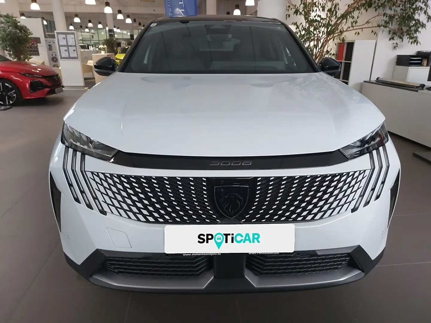 Peugeot 3008 Hybrid 145 e-DCS6 Weiß - 2
