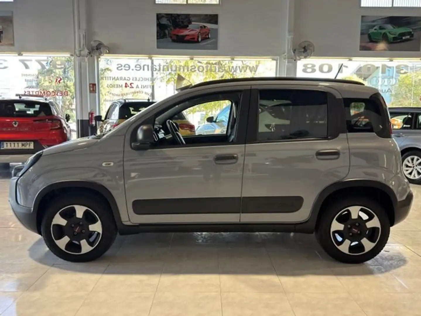 Fiat Panda CITY CROSS 1.0GSE HYBRID 70CV.- " ETIQUETA ECO ".- Grijs - 2