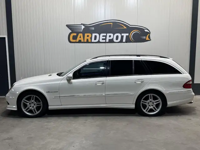 Mercedes-Benz E-Class view 8