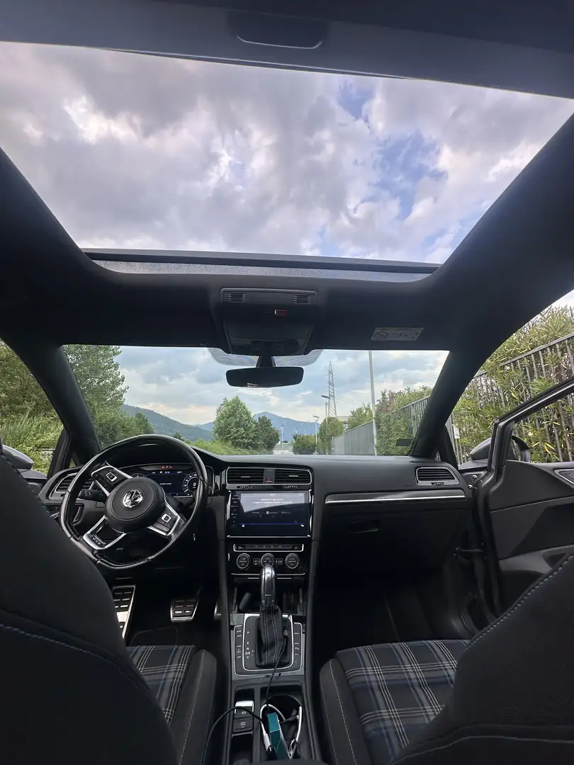Volkswagen Golf GTE golf gte 2019 - 1