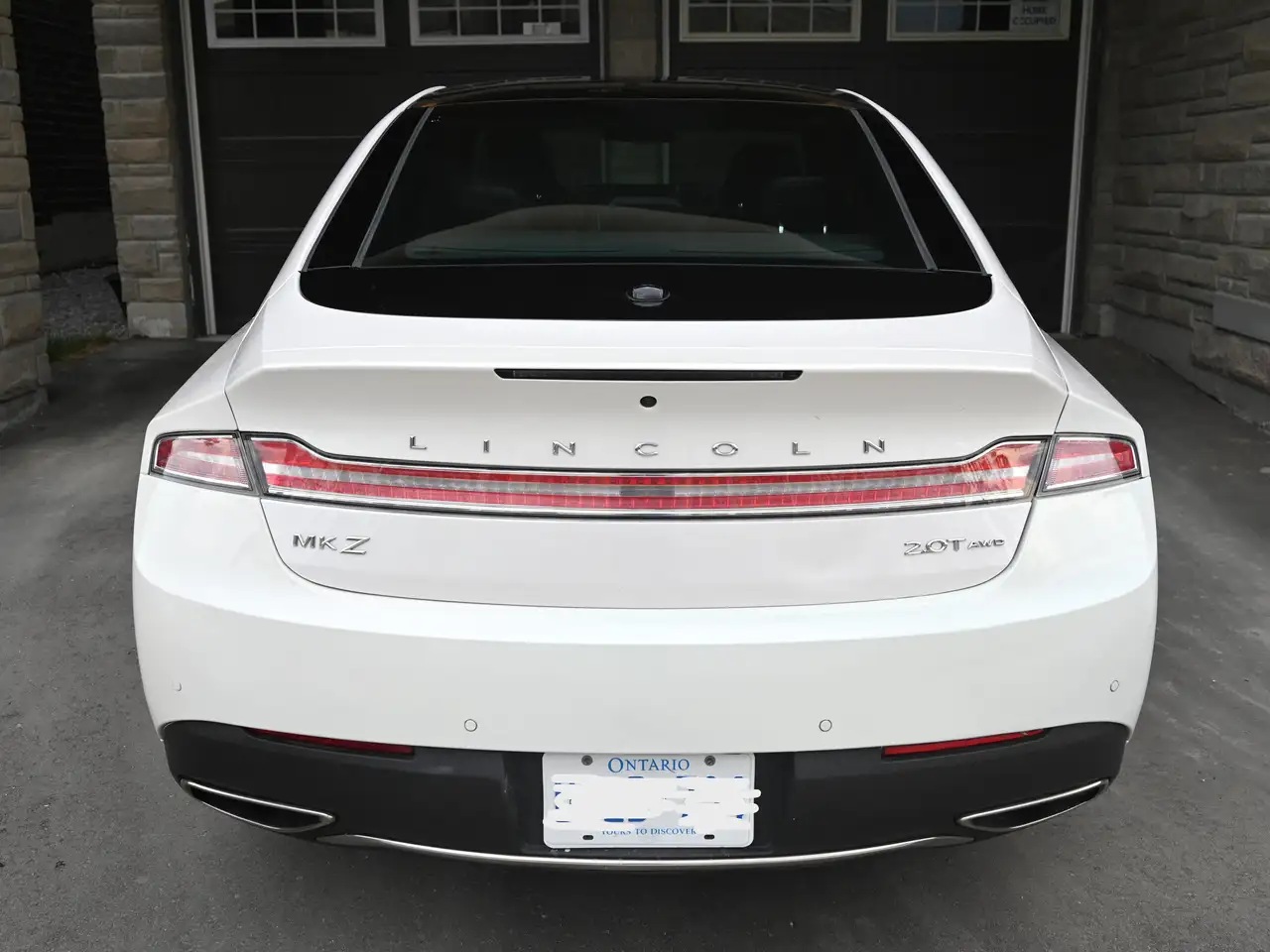 Lincoln MKZ снимка Lincoln MKZ