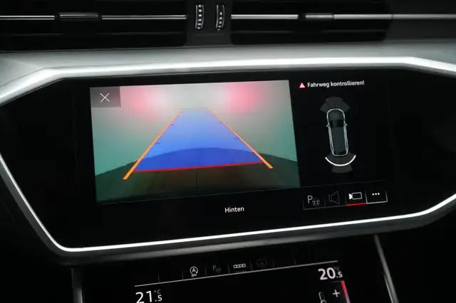 Audi A6 view 14