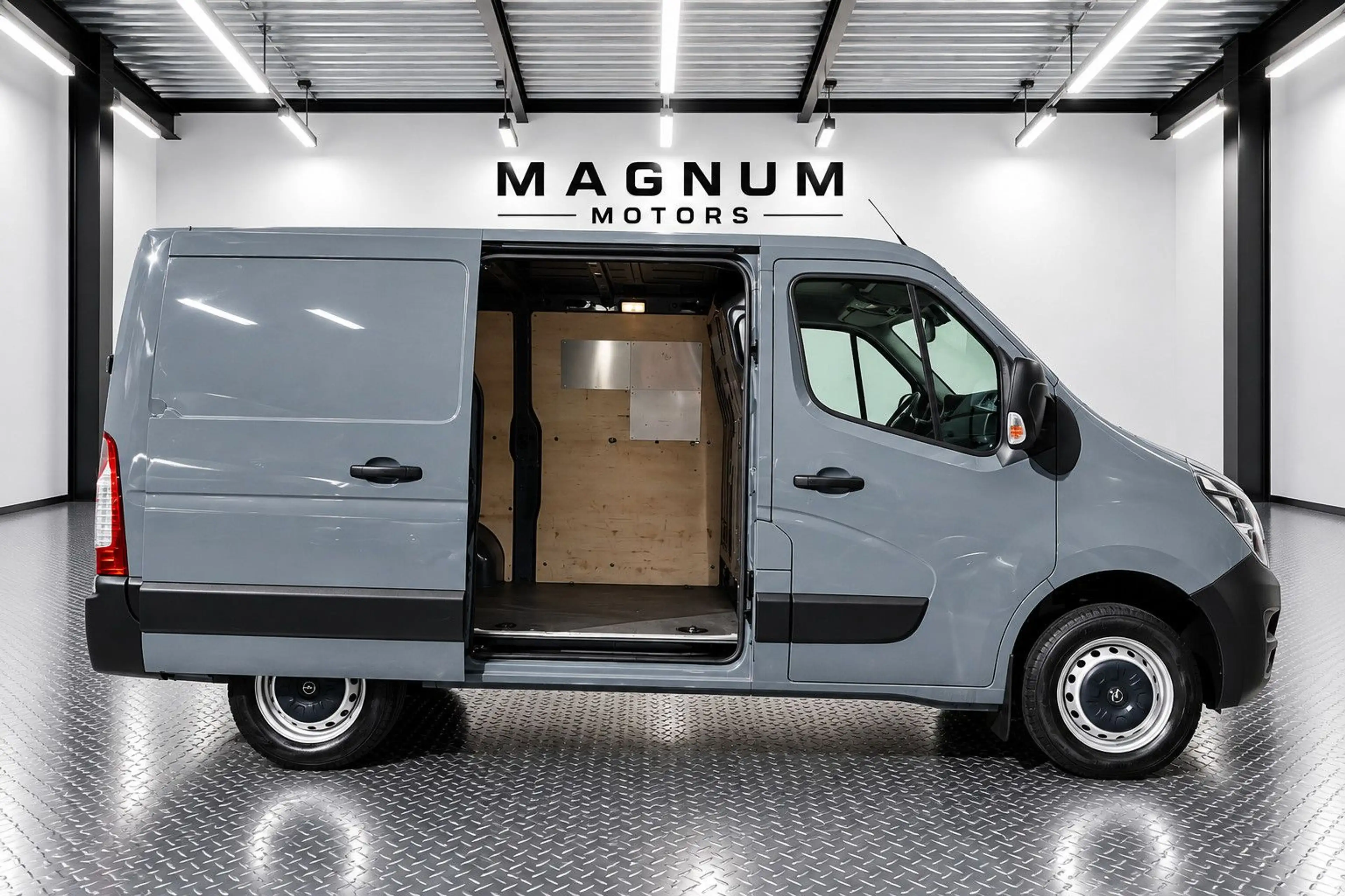 Opel Movano MOVANO 2.3 CDTi L2H2 3,3t *Klima*R-Cam*AHK* — photo 8