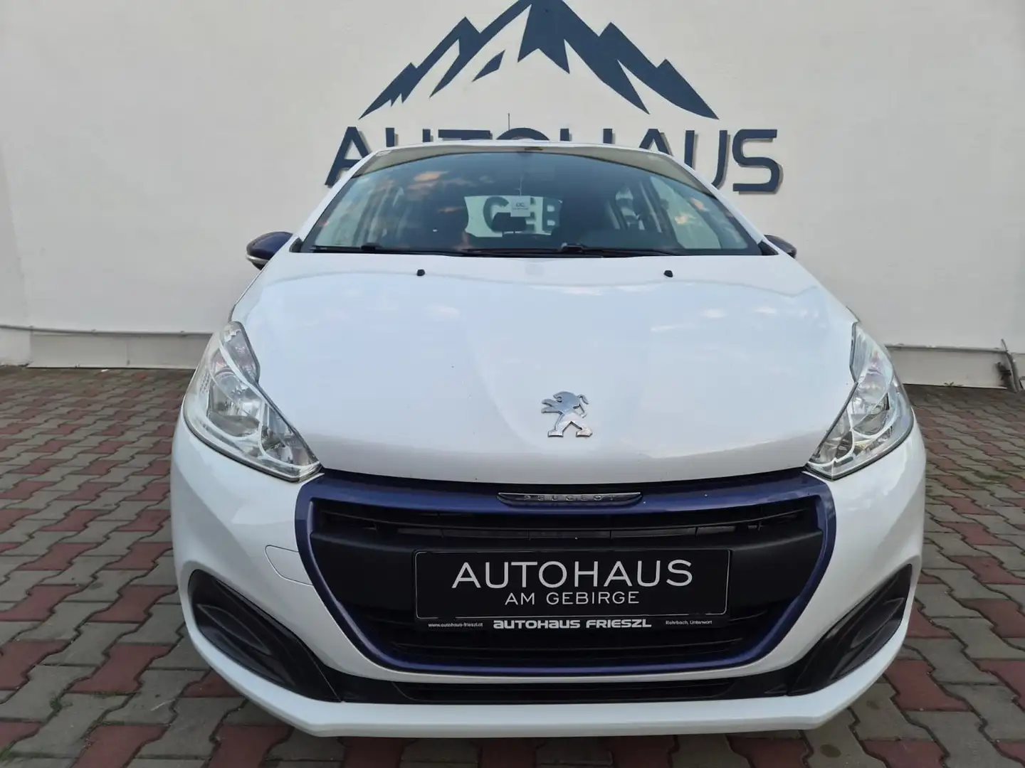 Peugeot 208 Like Weiß - 1