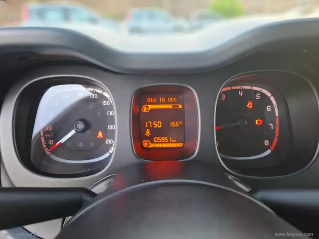 Fiat Panda view 12