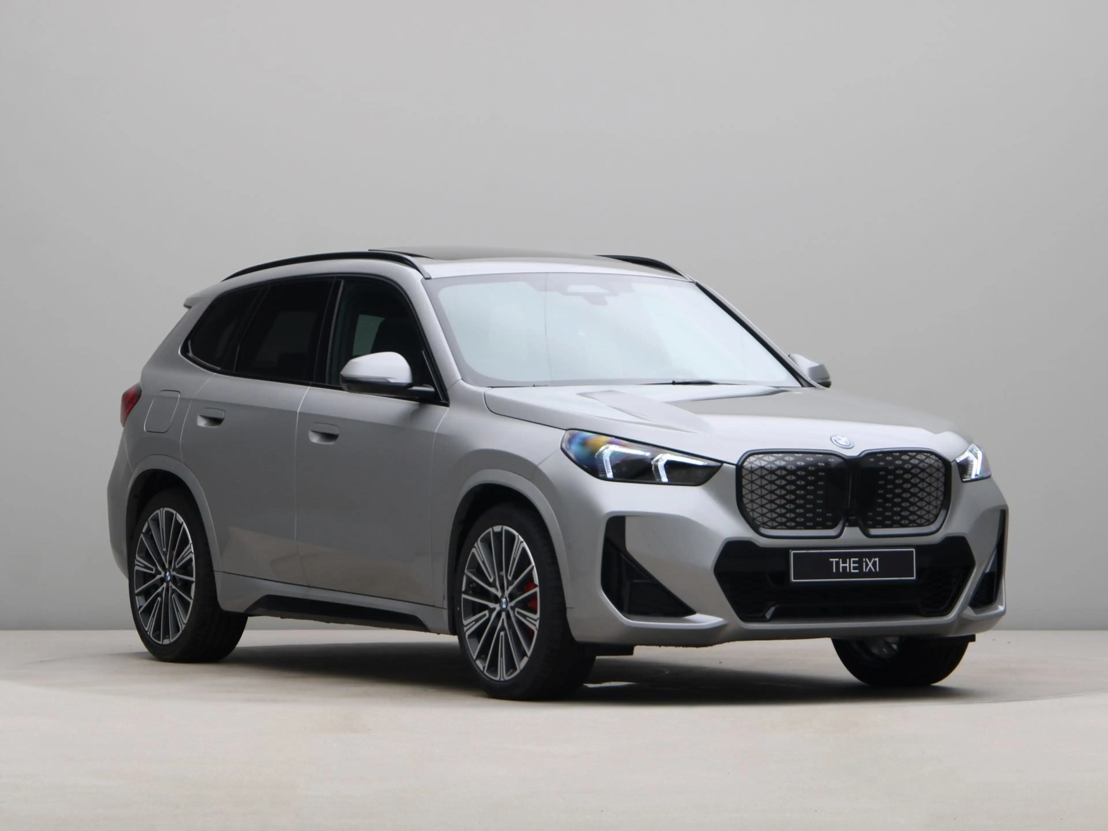BMW iX1 eDrive20 67 kWh M Sport Edition — photo 7