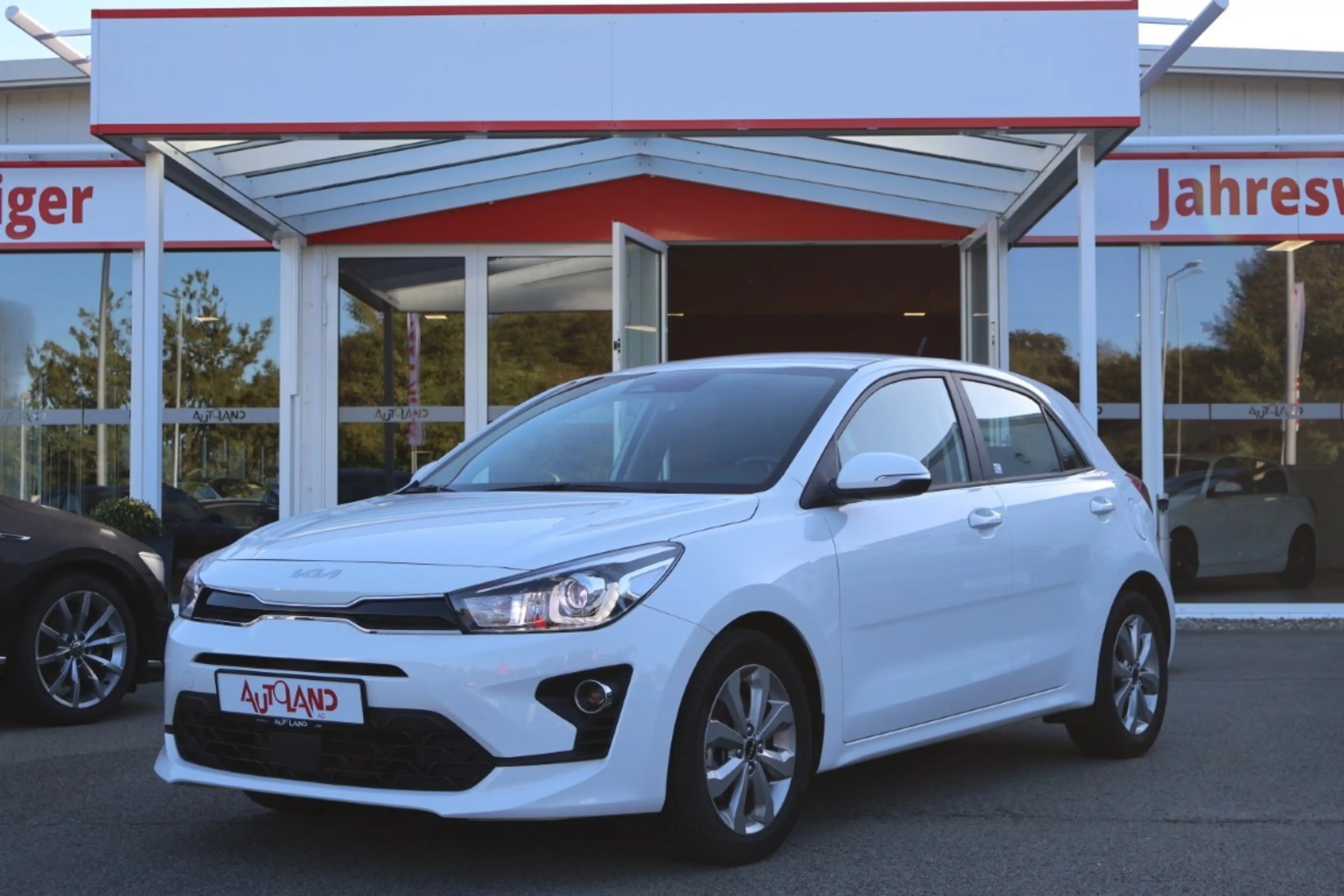 Kia Rio Vision LED Navi Sitzheizung DAB Kamera PDC — photo 2