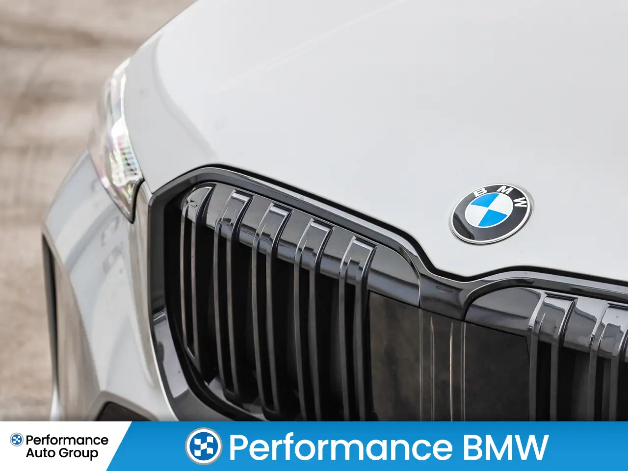 BMW X1 снимка BMW X1