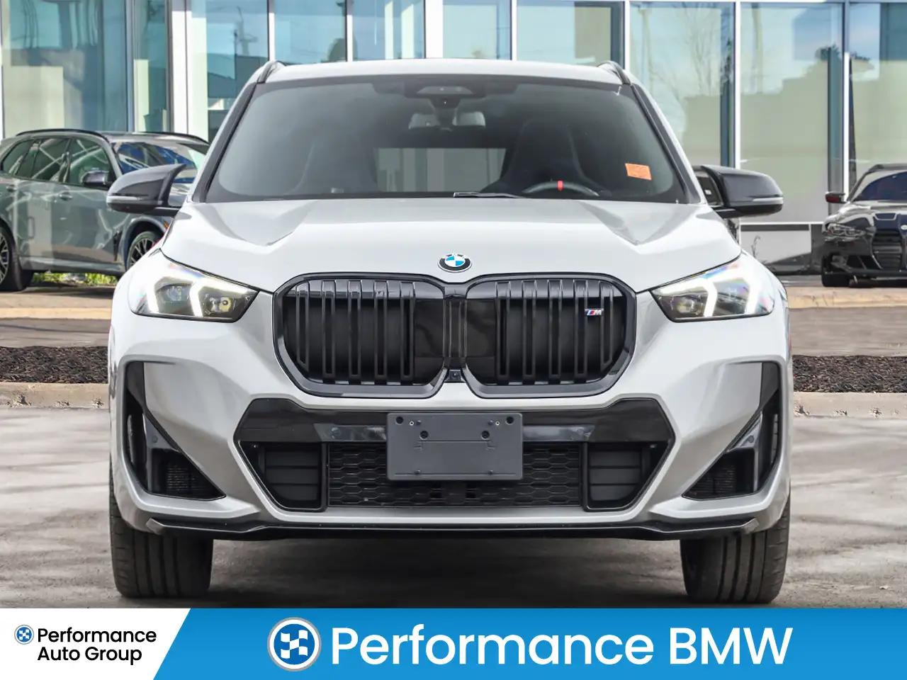 BMW X1 снимка BMW X1