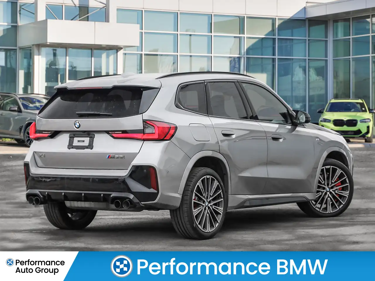 BMW X1 снимка BMW X1