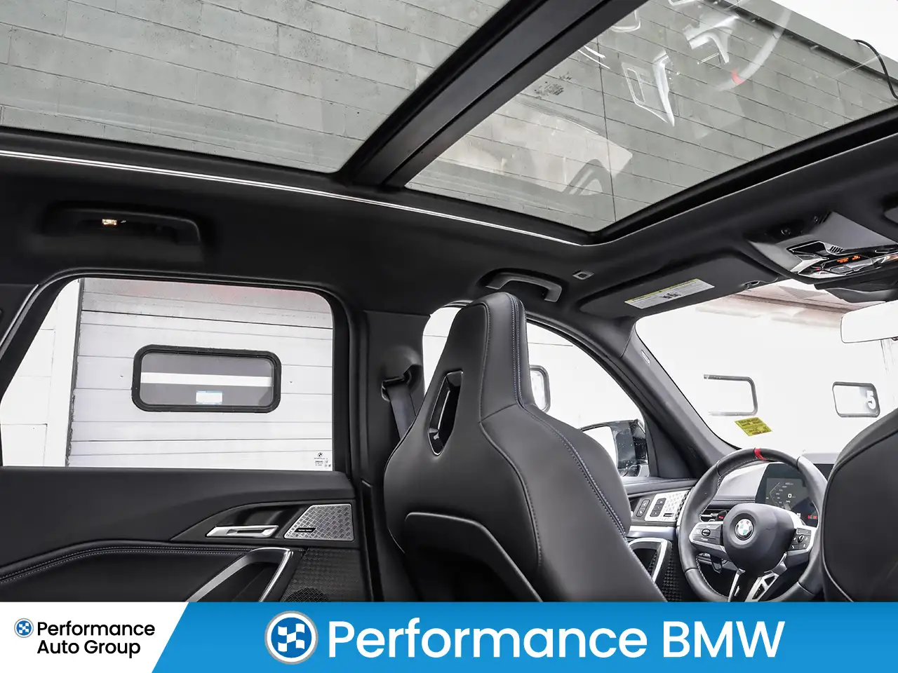 BMW X1 снимка BMW X1