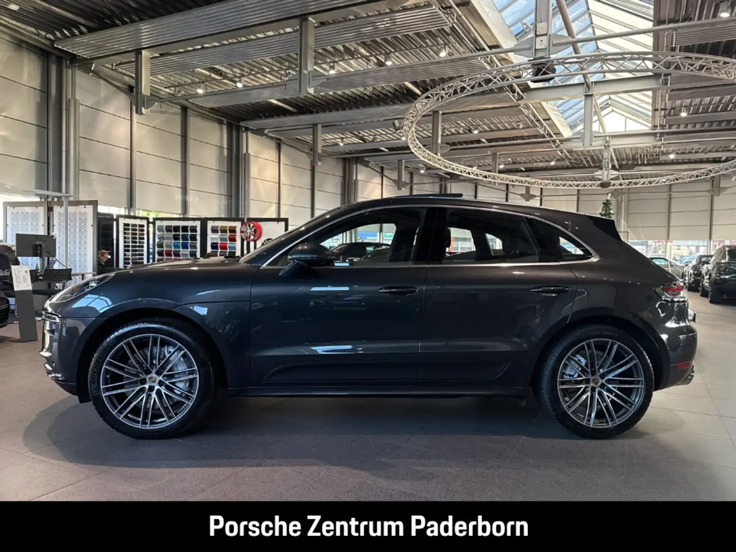 Porsche Macan Turbo Standheizung Surround-View 21-Zoll Grau - 2