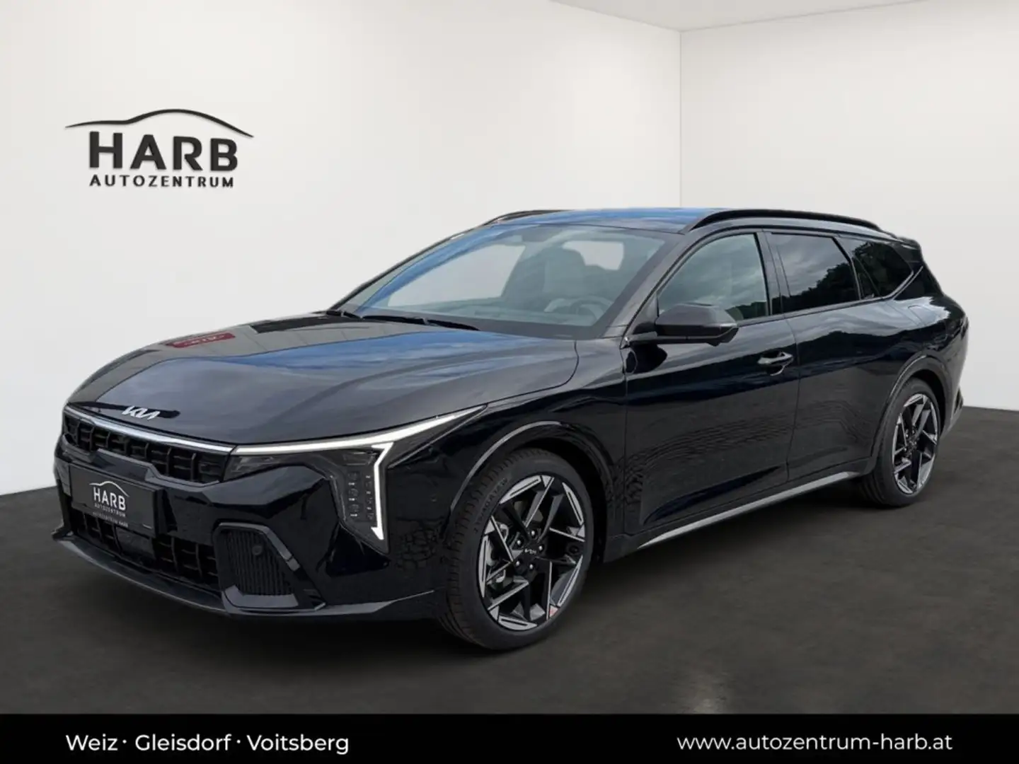 Kia K4 WGN/GT-LINE/1.6 TGDI/DCT7/150/MY26 Schwarz - 2