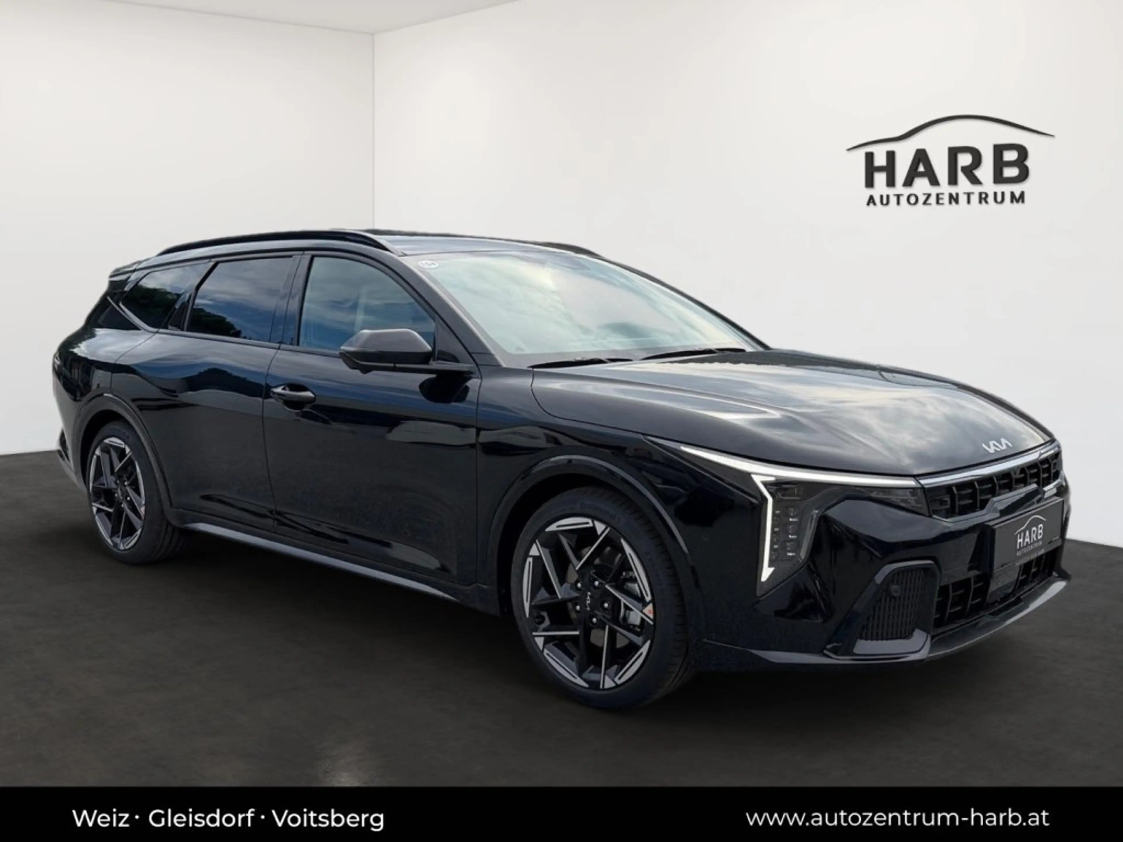 Kia K4 WGN/GT-LINE/1.6 TGDI/DCT7/150/MY26 — photo 4