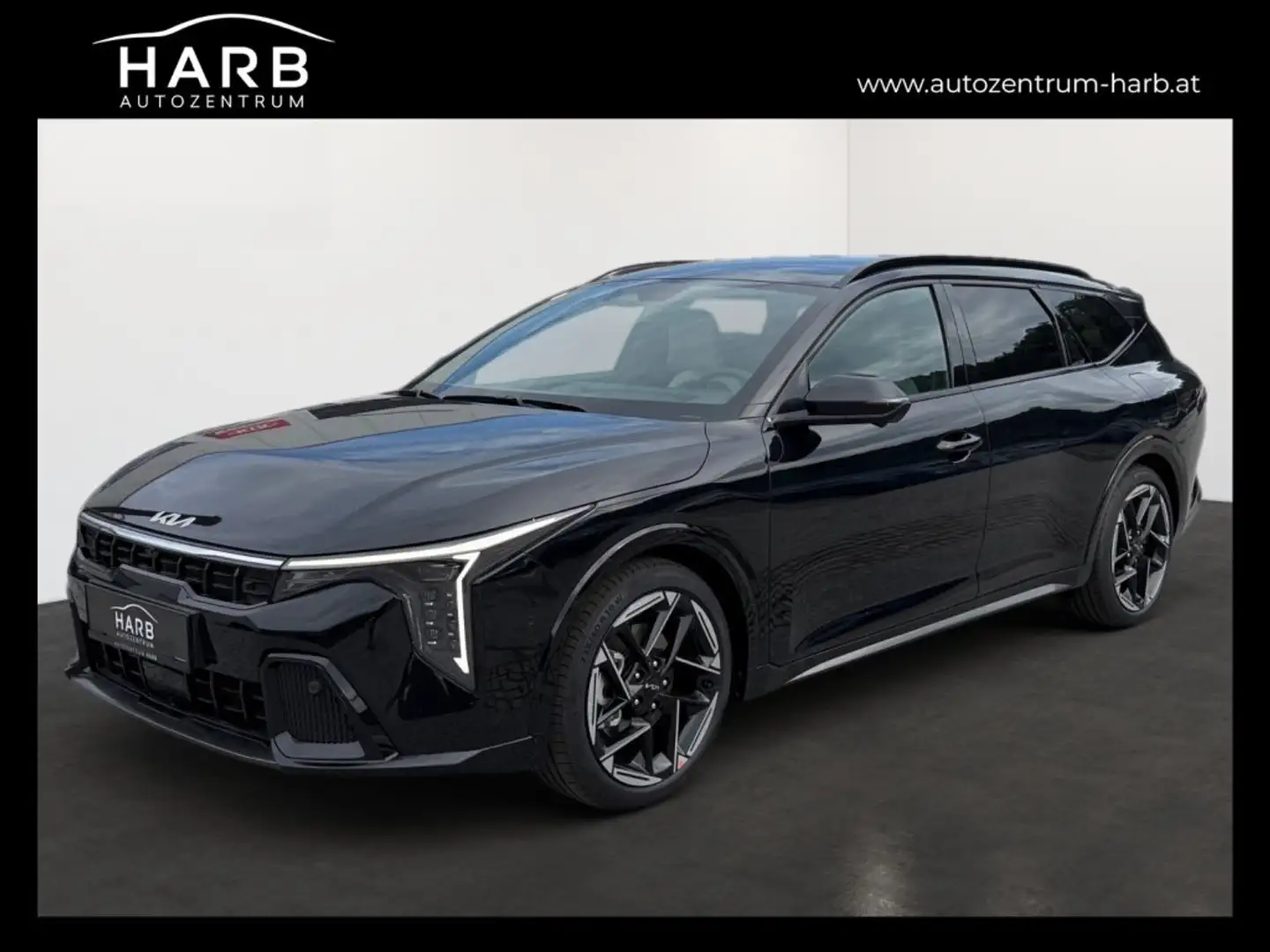 Kia K4 WGN/GT-LINE/1.6 TGDI/DCT7/150/MY26 Schwarz - 1