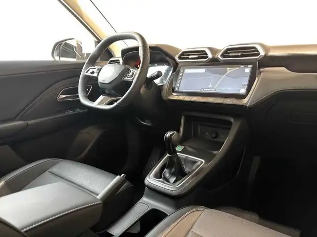 MG ZS view 15