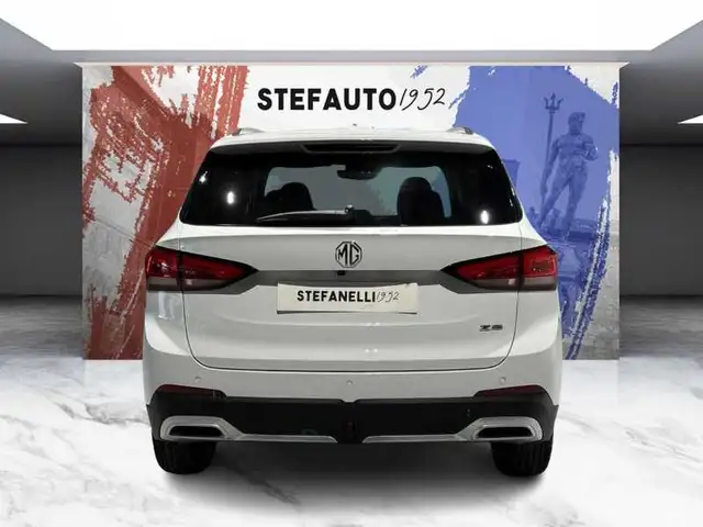 MG ZS view 6