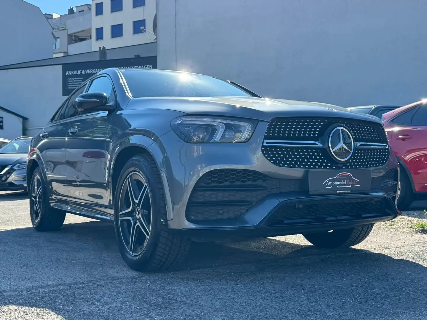 Mercedes-Benz GLE 400 d 4MATIC Autom. 330PS **AMG LINE** Servicegepflegt Grau - 2