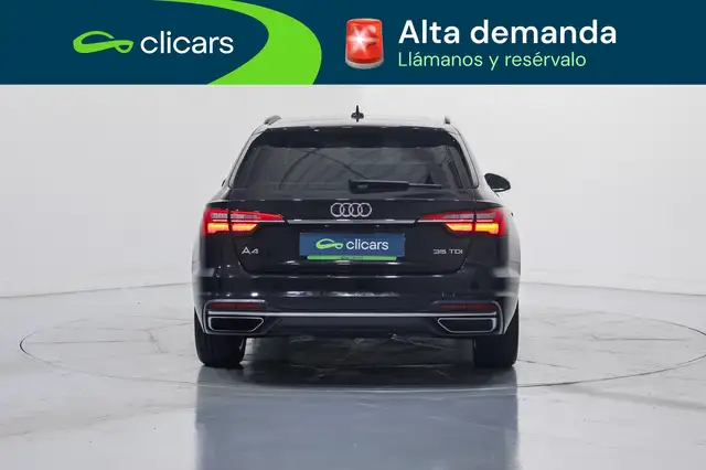 Audi A4 view 4