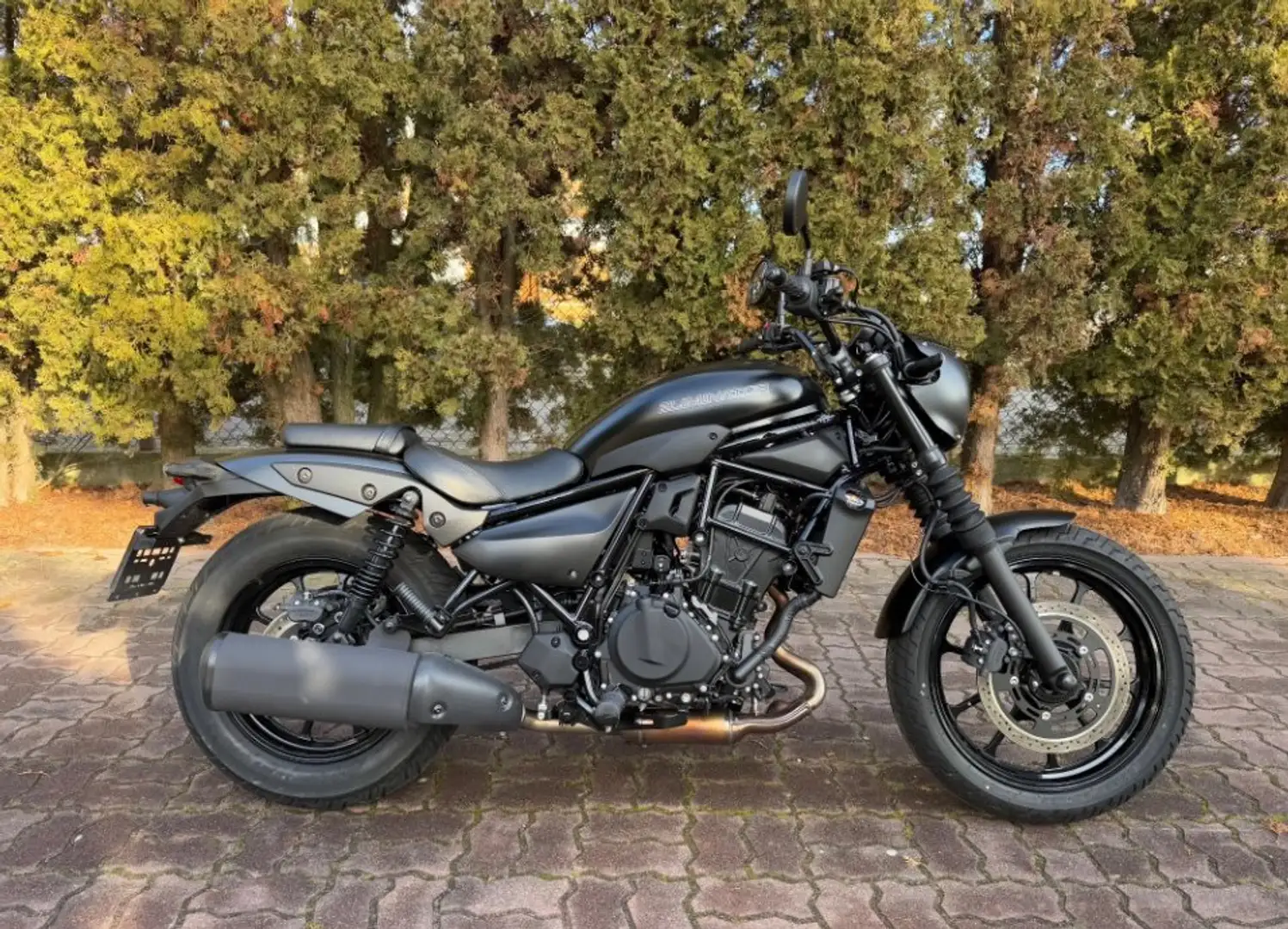 Kawasaki Eliminator 500 SE Zwart - 1