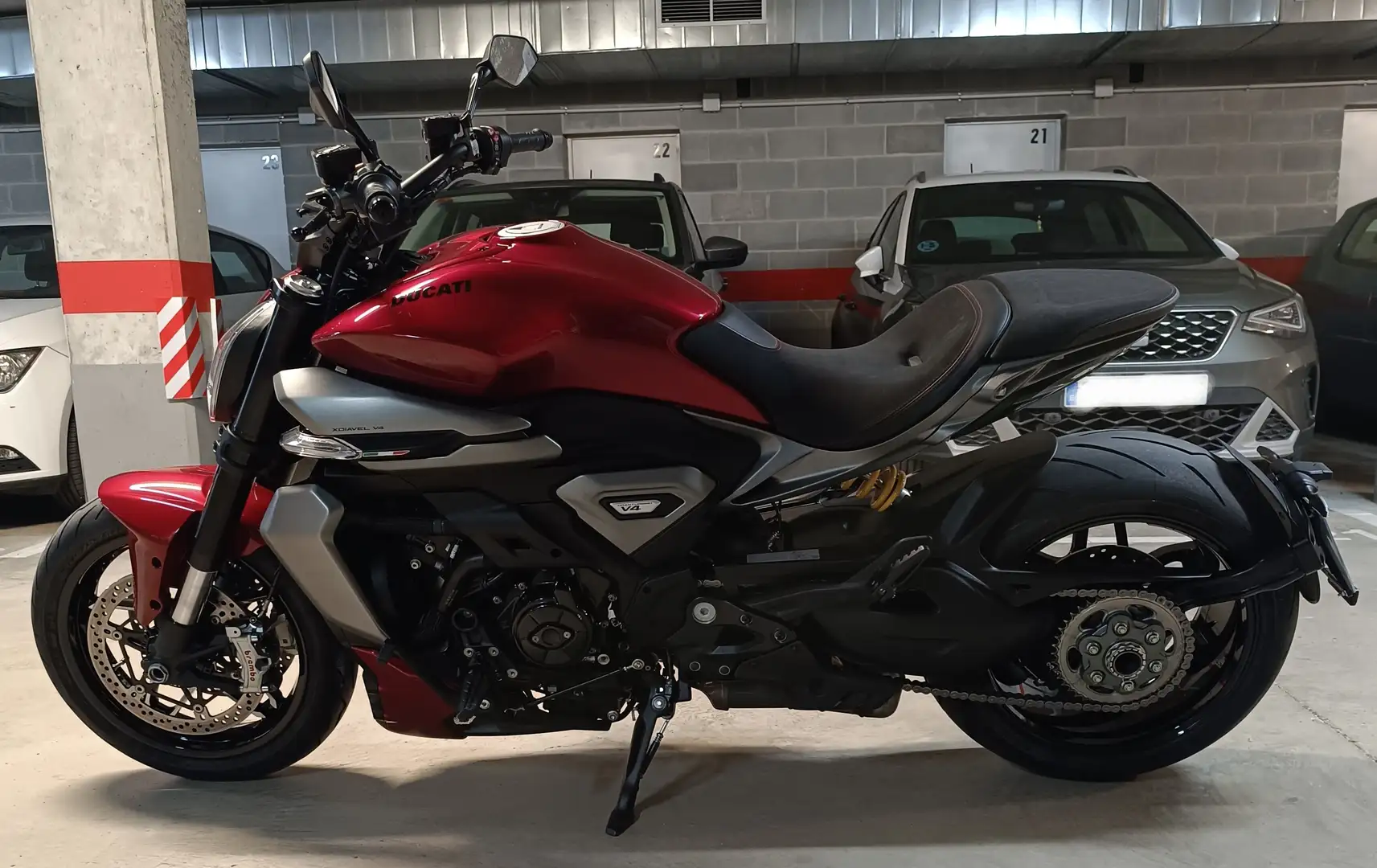 Ducati XDiavel V4 nuevo modelo Rojo - 2